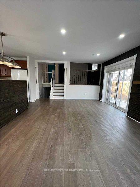 Photo 9 of Unit UPPER, 7 Belleau Street, Hamilton, Stoney Creek Mountain — HOMEH