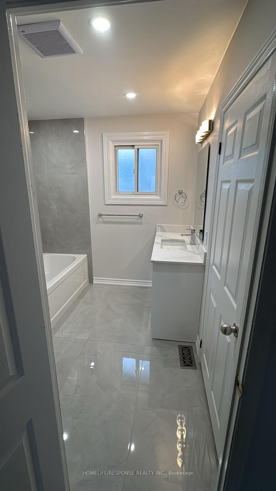 Photo 23 of Unit UPPER, 7 Belleau Street, Hamilton, Stoney Creek Mountain — HOMEH
