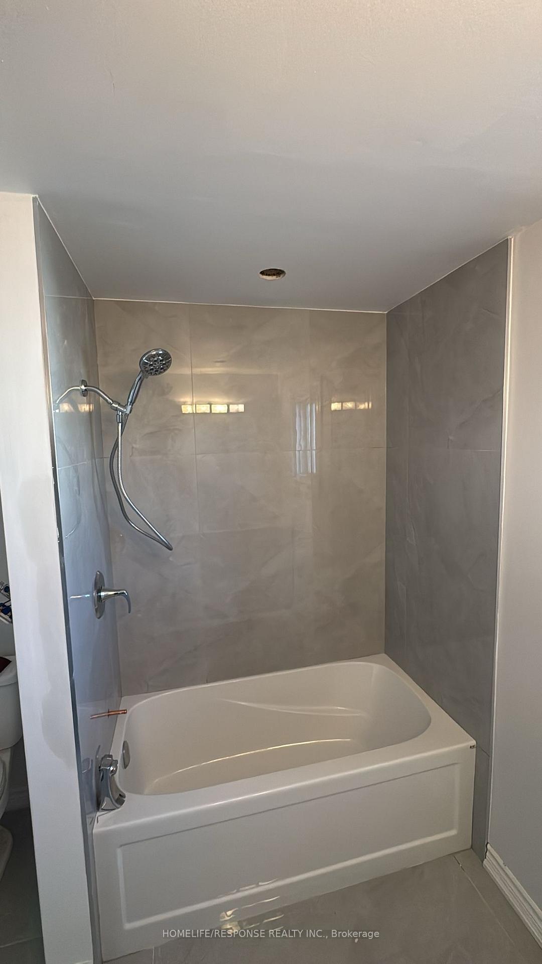 Photo 26 of Unit UPPER, 7 Belleau Street, Hamilton, Stoney Creek Mountain — HOMEH