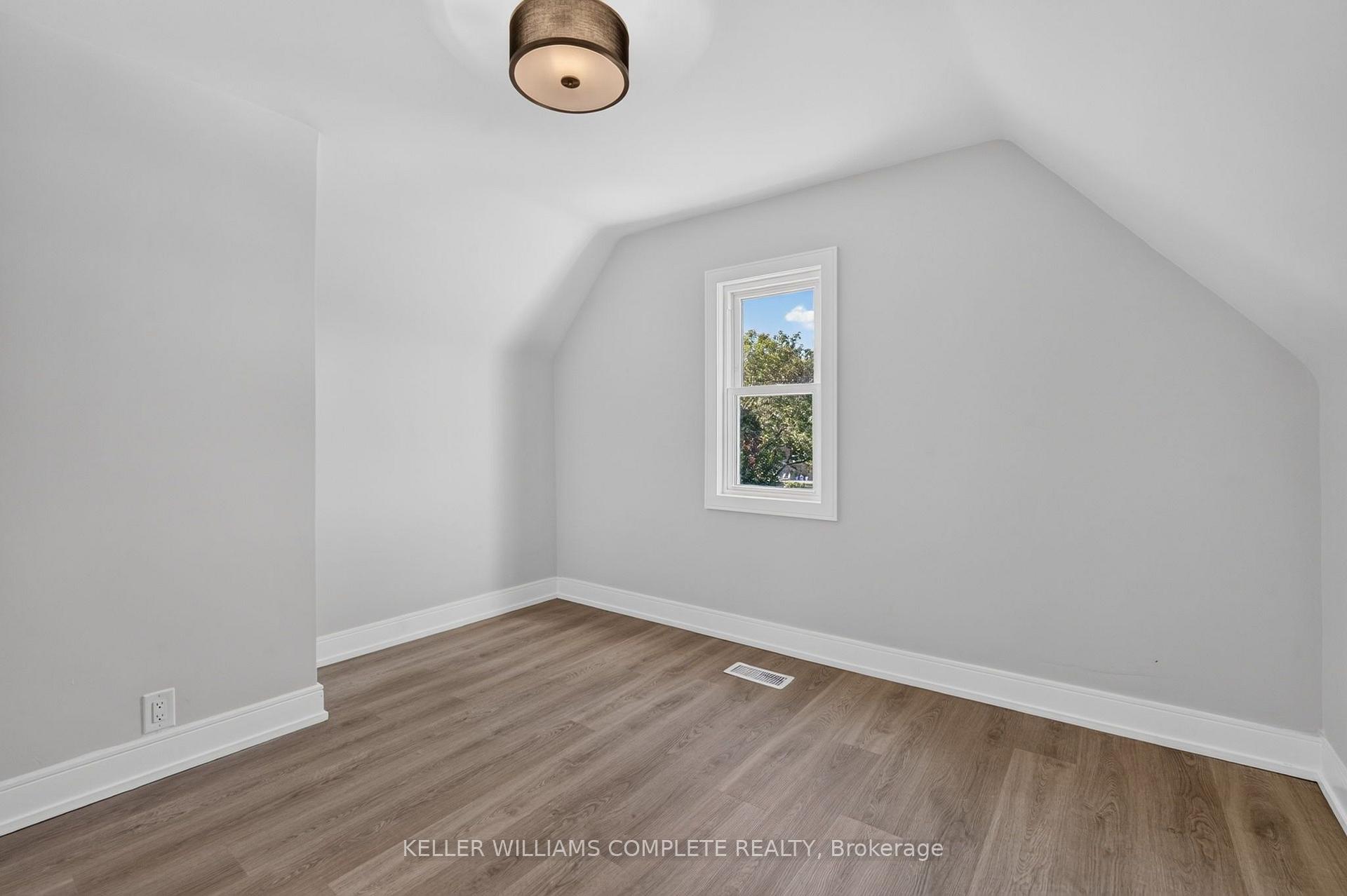 Photo 42 of 215 Paling Avenue, Hamilton, Homeside — HOMEH