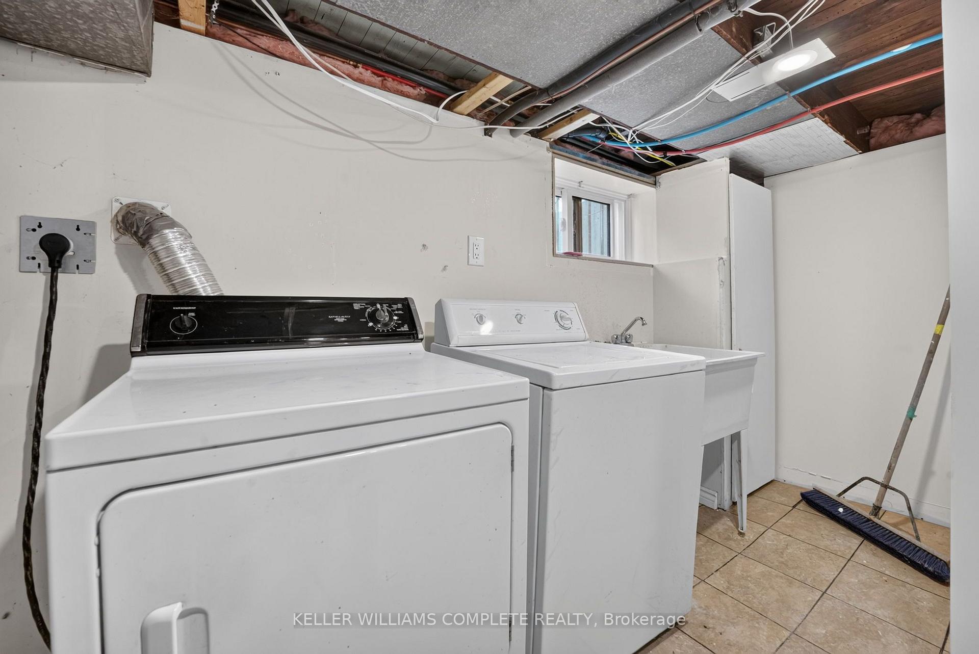 Photo 52 of 215 Paling Avenue, Hamilton, Homeside — HOMEH