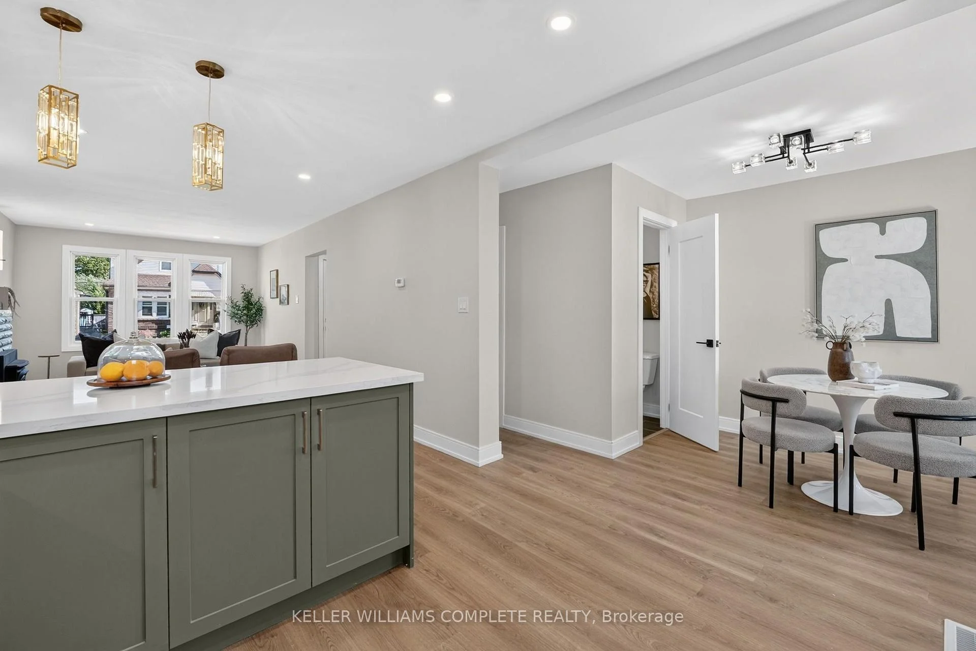 Photo 22 of 215 Paling Avenue, Hamilton, Homeside — HOMEH