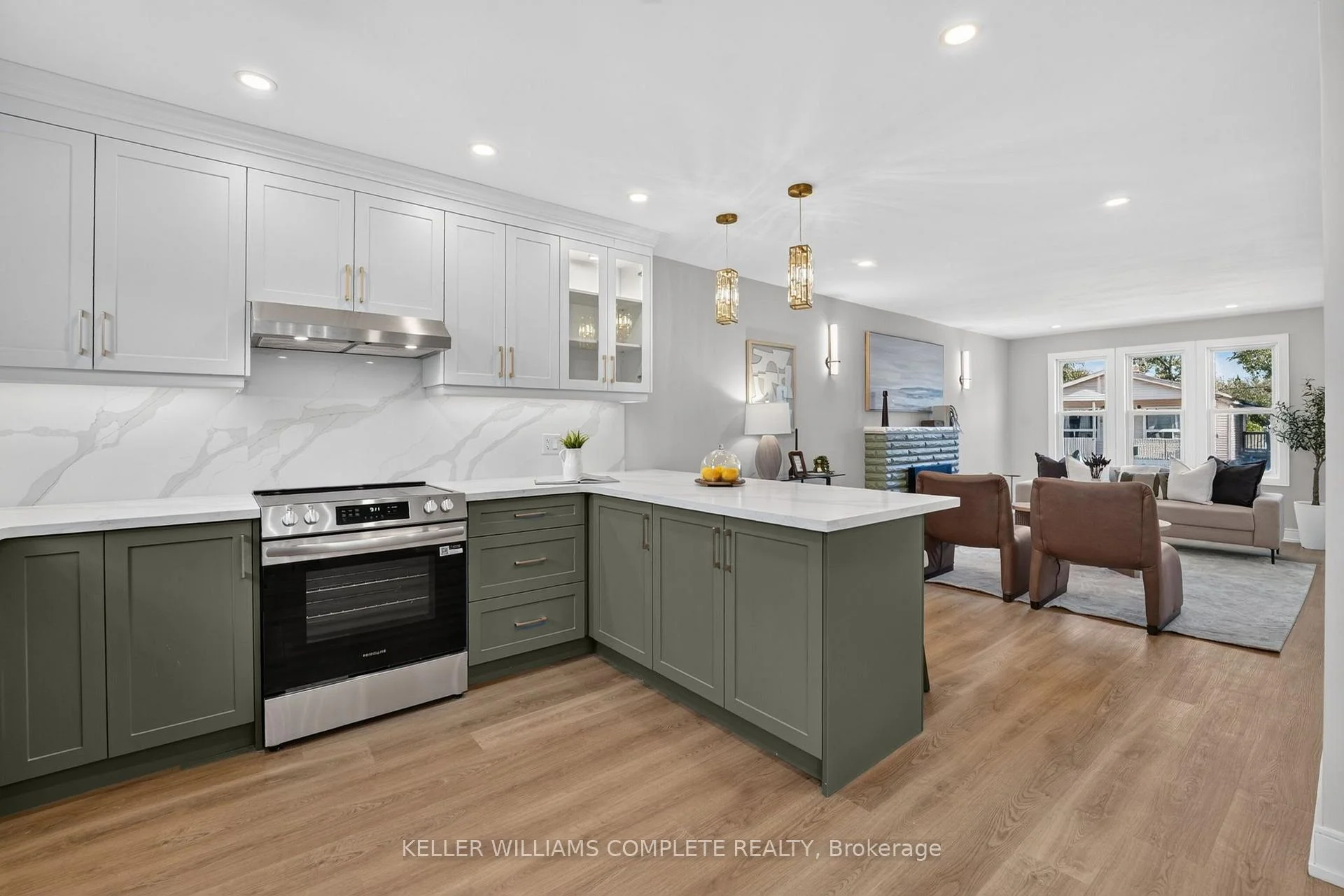 Photo 26 of 215 Paling Avenue, Hamilton, Homeside — HOMEH