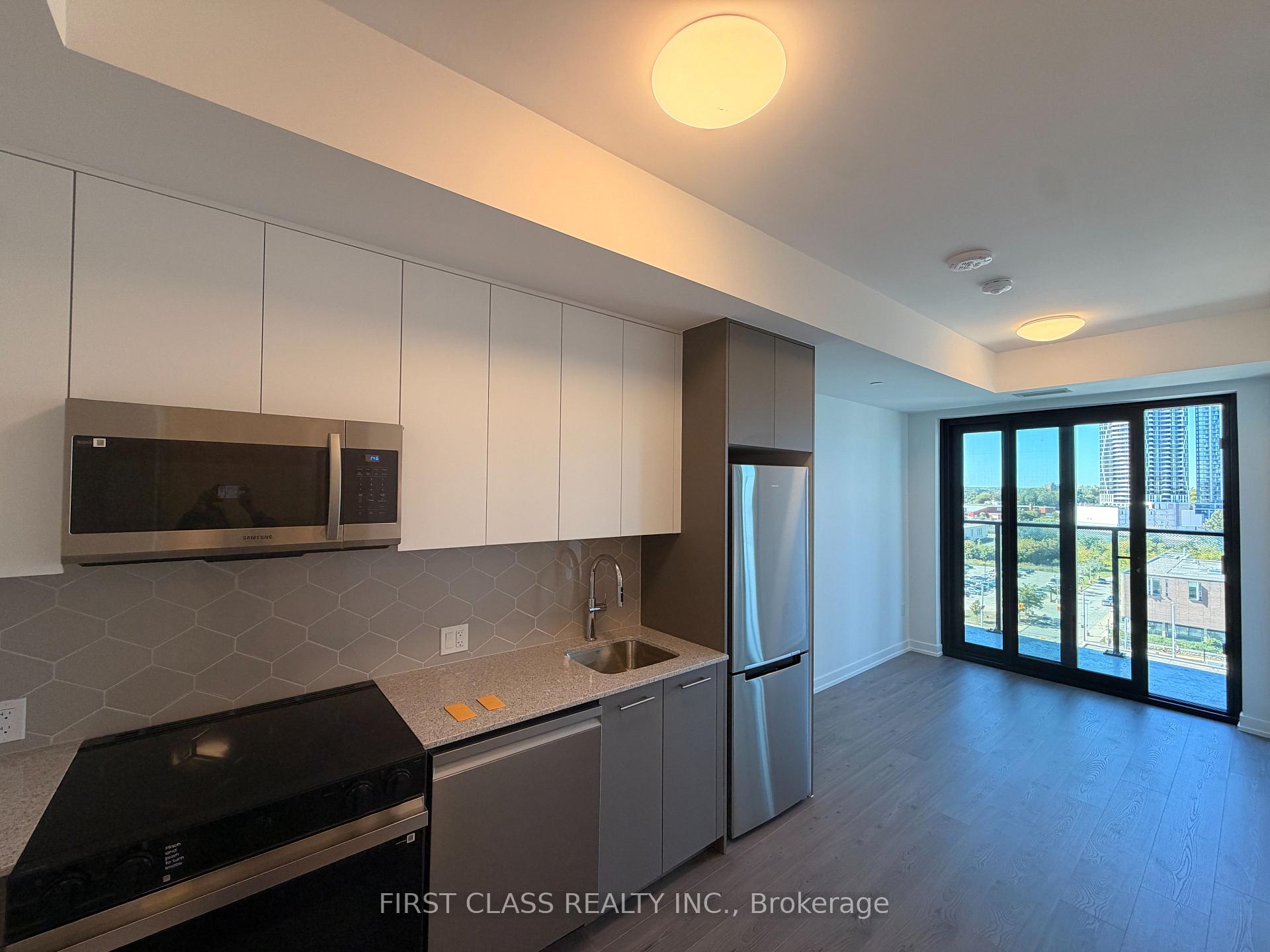 Photo of Unit 1012, 30 Francis Street S