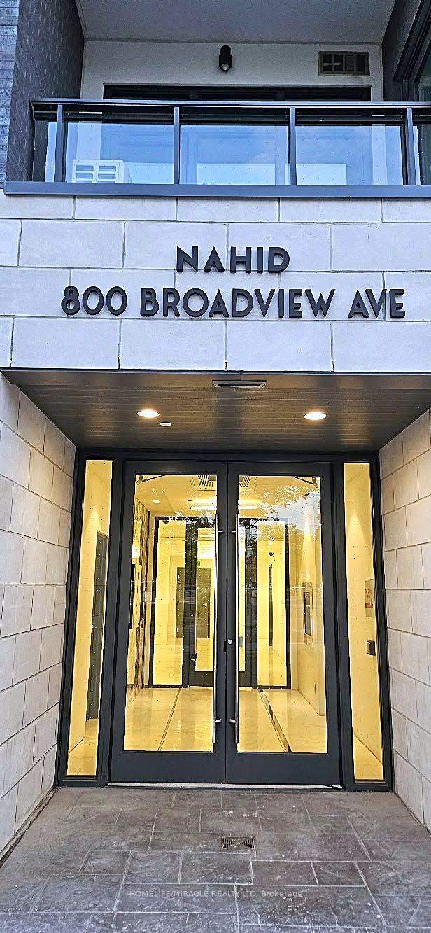 Photo of Unit 404, 800 Broadview Avenue
