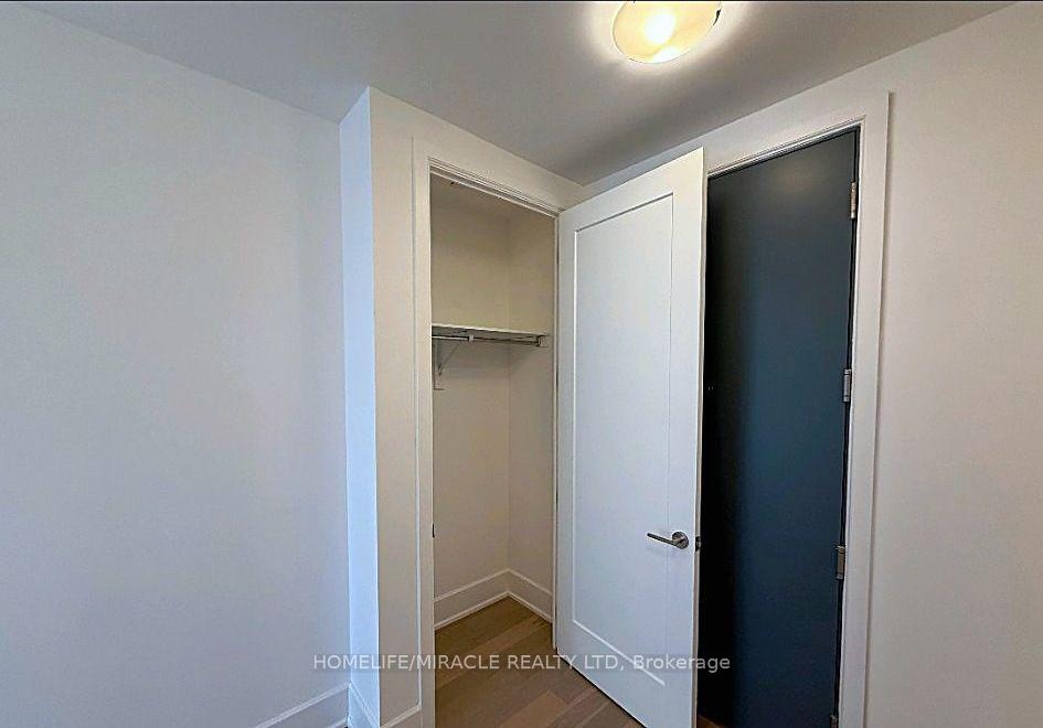 Photo 5 of Unit 404, 800 Broadview Avenue, Toronto, Playter Estates-Danforth — HOMEH
