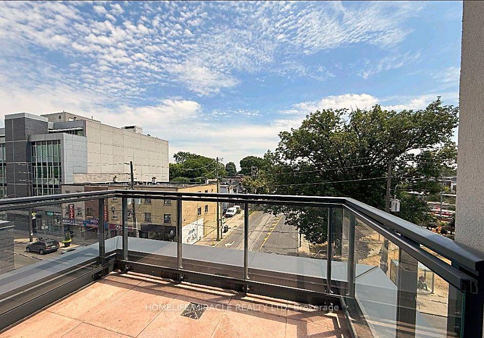 Photo 22 of Unit 404, 800 Broadview Avenue, Toronto, Playter Estates-Danforth — HOMEH