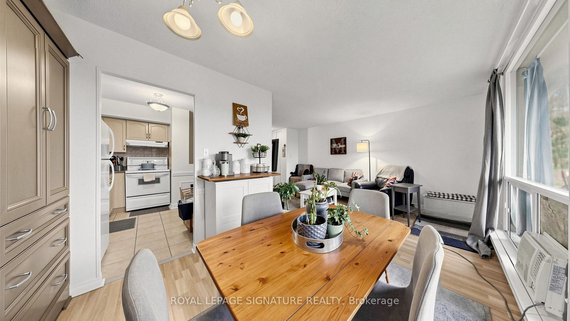 Photo 10 of Unit 402, 454 Centre Street S, Oshawa, Central — HOMEH