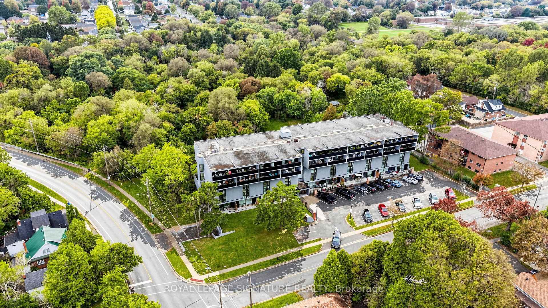 Photo 24 of Unit 402, 454 Centre Street S, Oshawa, Central — HOMEH