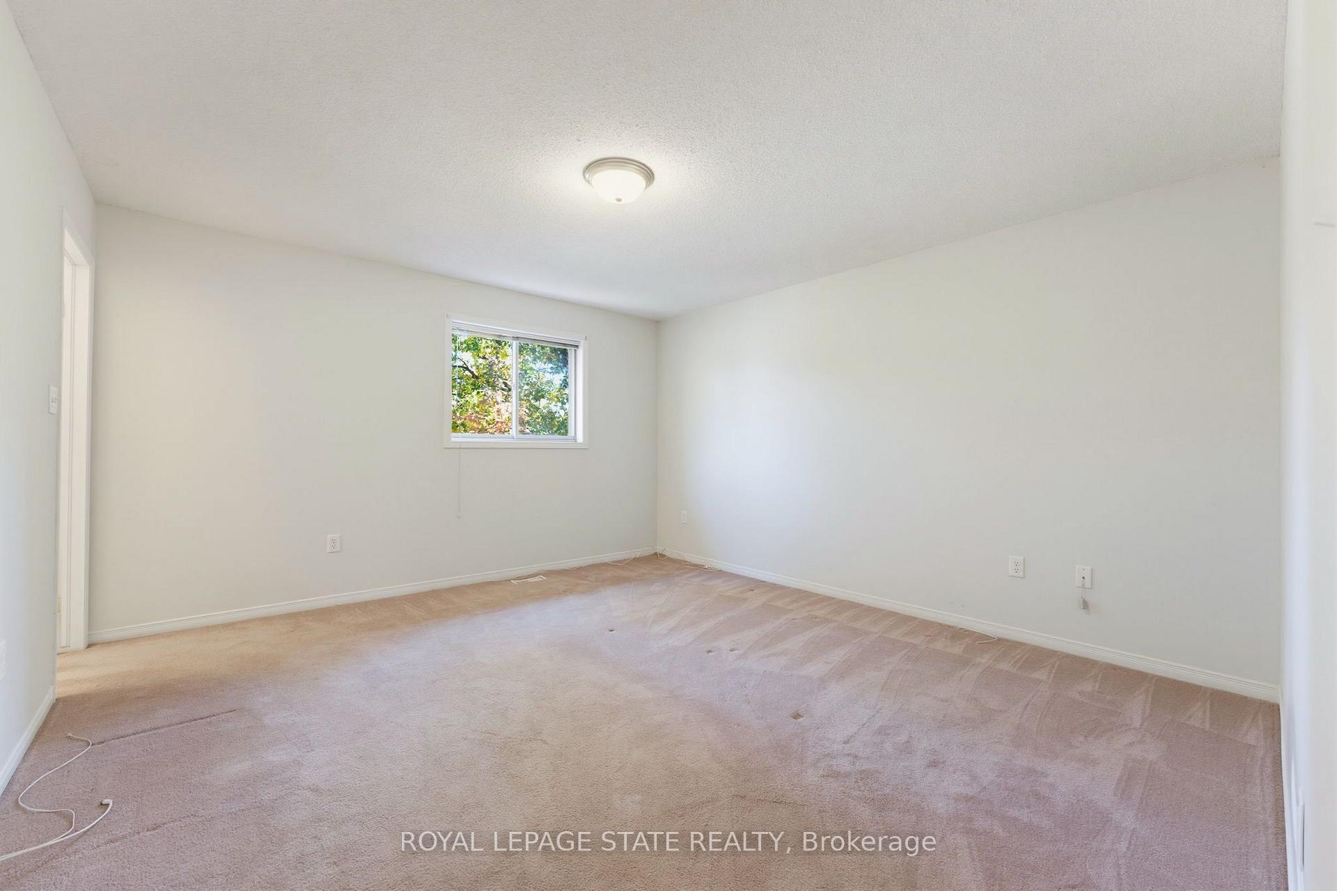 Photo 20 of Unit 29, 1276 Silvan Forest Drive, Burlington, Tansley — HOMEH