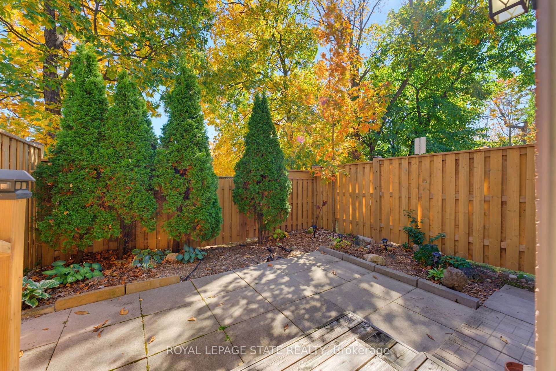 Photo 22 of Unit 29, 1276 Silvan Forest Drive, Burlington, Tansley — HOMEH