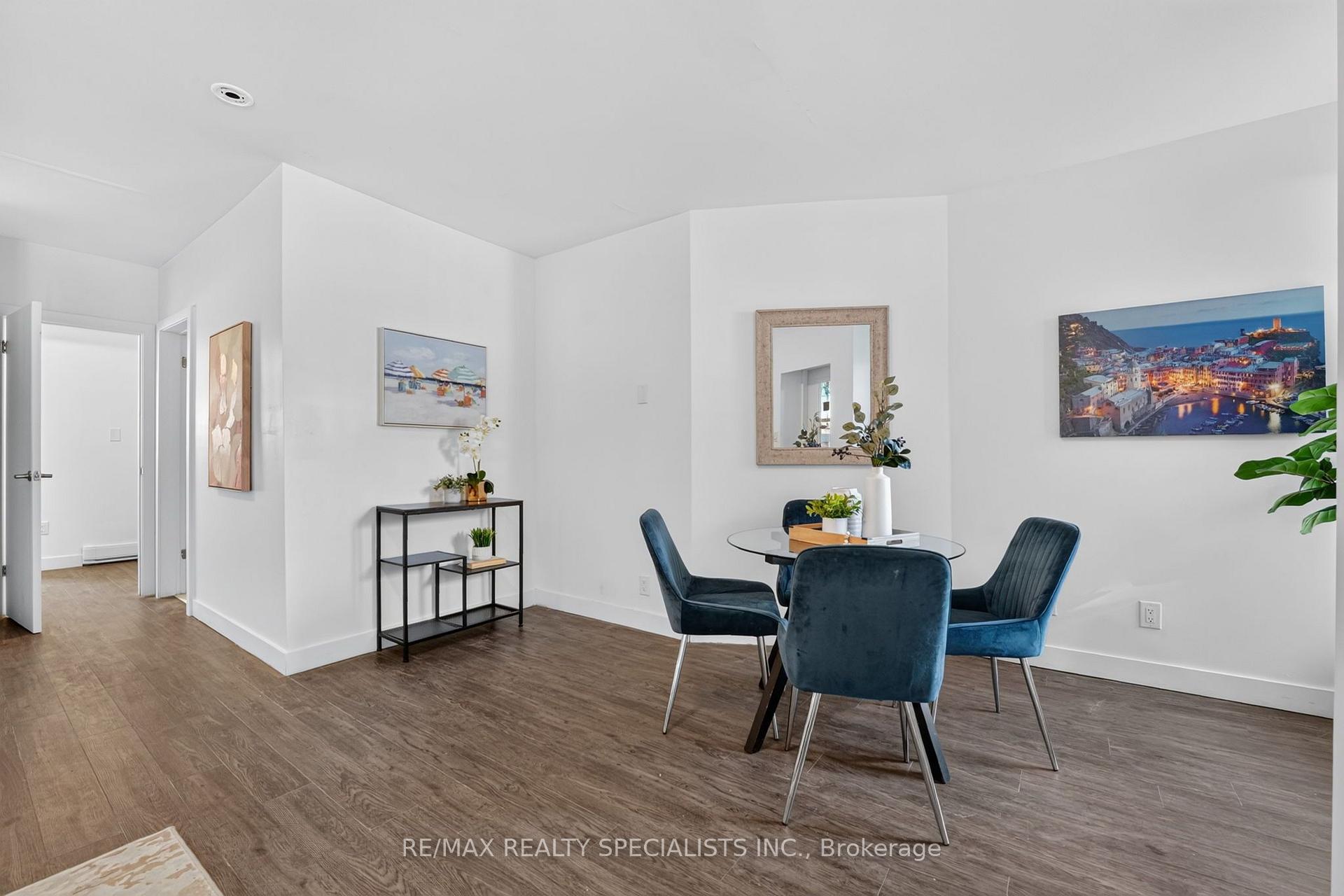 Photo 3 of Unit 1A, 44 Queenston Street, St. Catharines, E. Chester — HOMEH