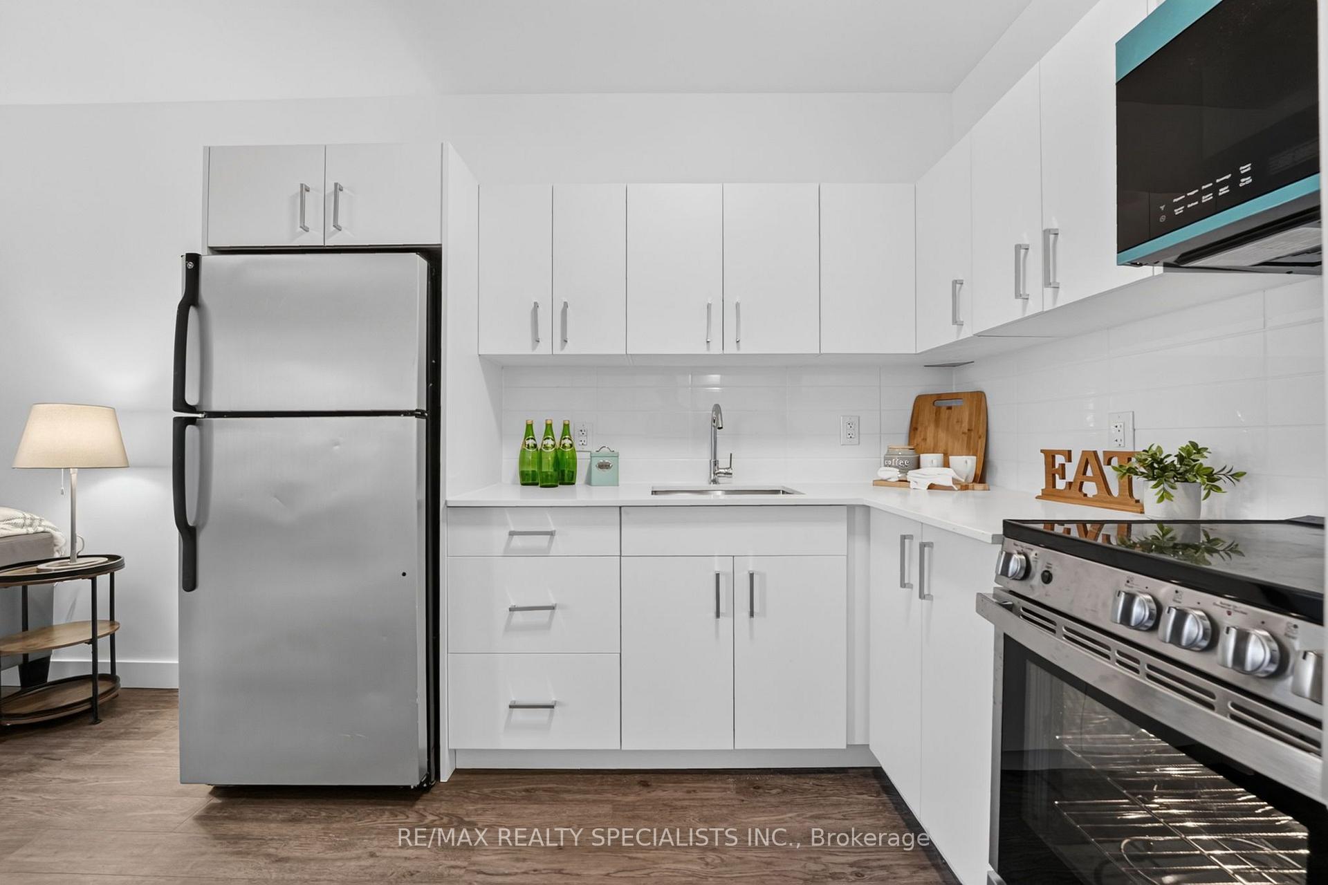 Photo 10 of Unit 1A, 44 Queenston Street, St. Catharines, E. Chester — HOMEH