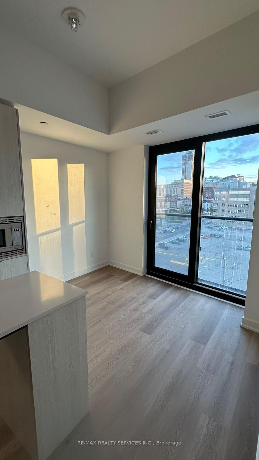 Photo 21 of Unit 704, 91 John Street, Hamilton, Corktown — HOMEH