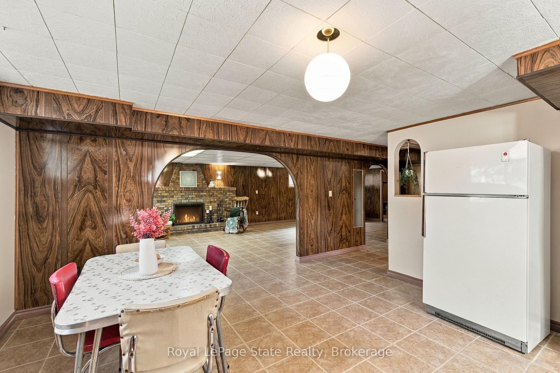 Photo 27 of 79 Oakland Drive, Hamilton, Kentley — HOMEH