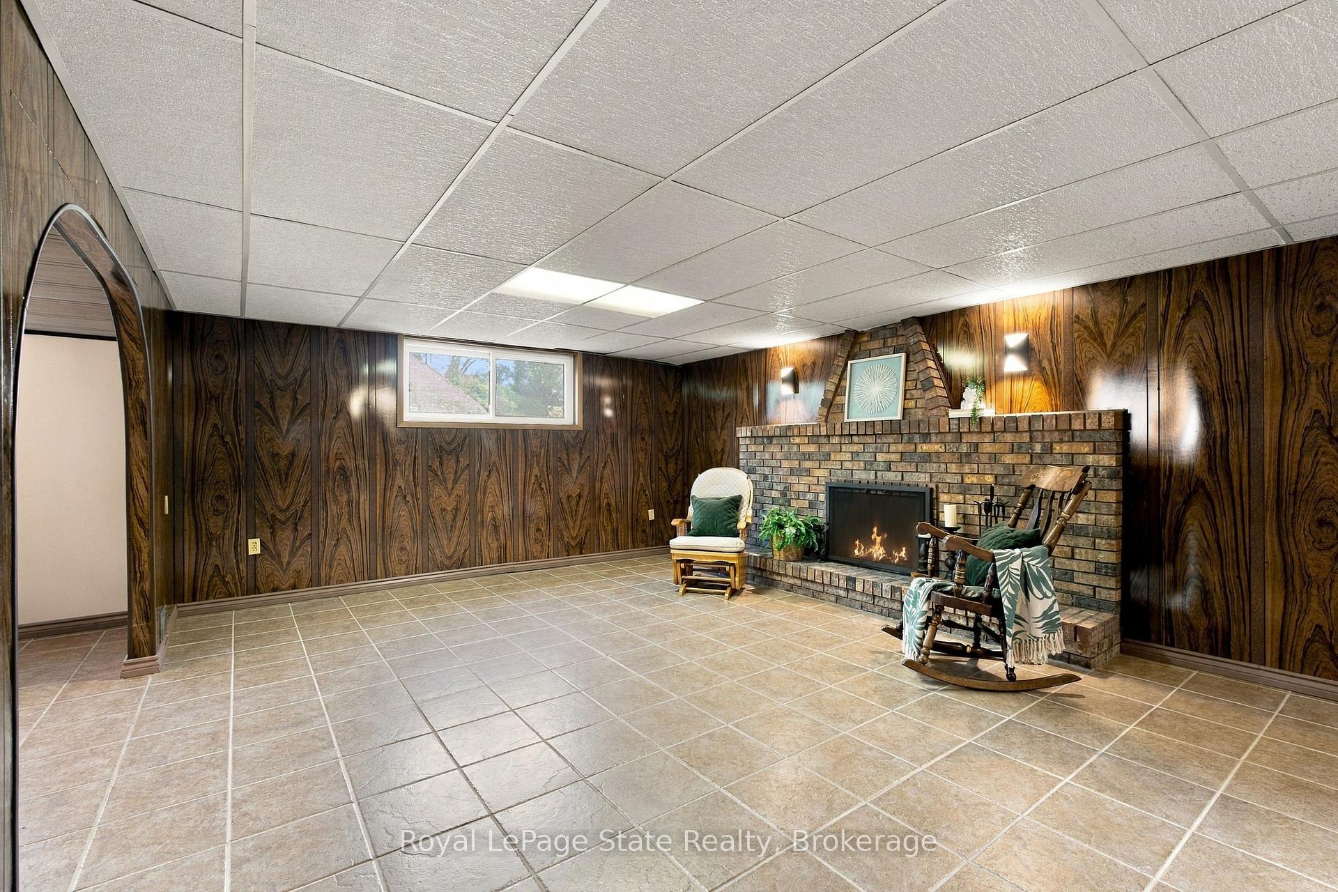 Photo 37 of 79 Oakland Drive, Hamilton, Kentley — HOMEH