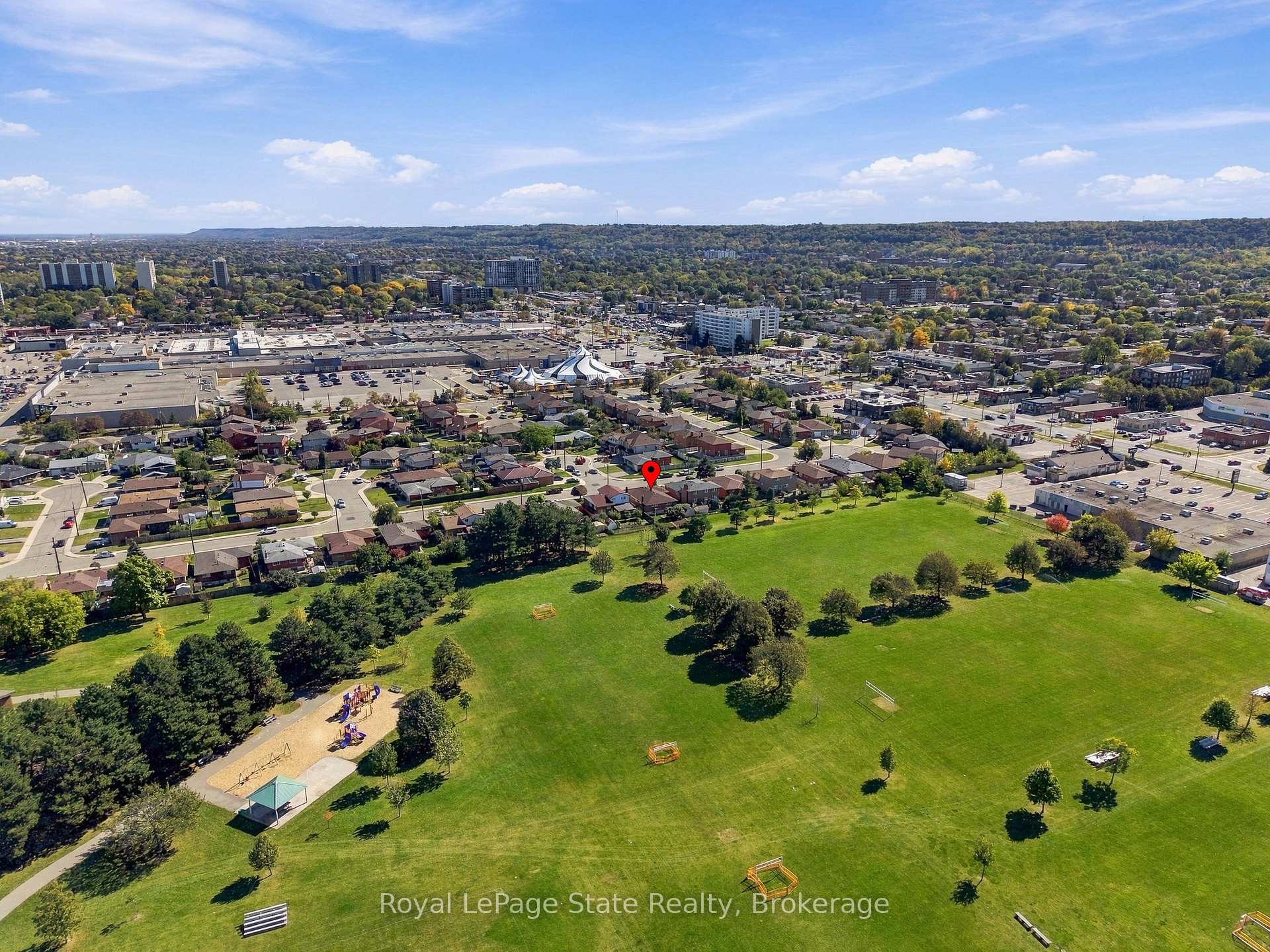 Photo 55 of 79 Oakland Drive, Hamilton, Kentley — HOMEH