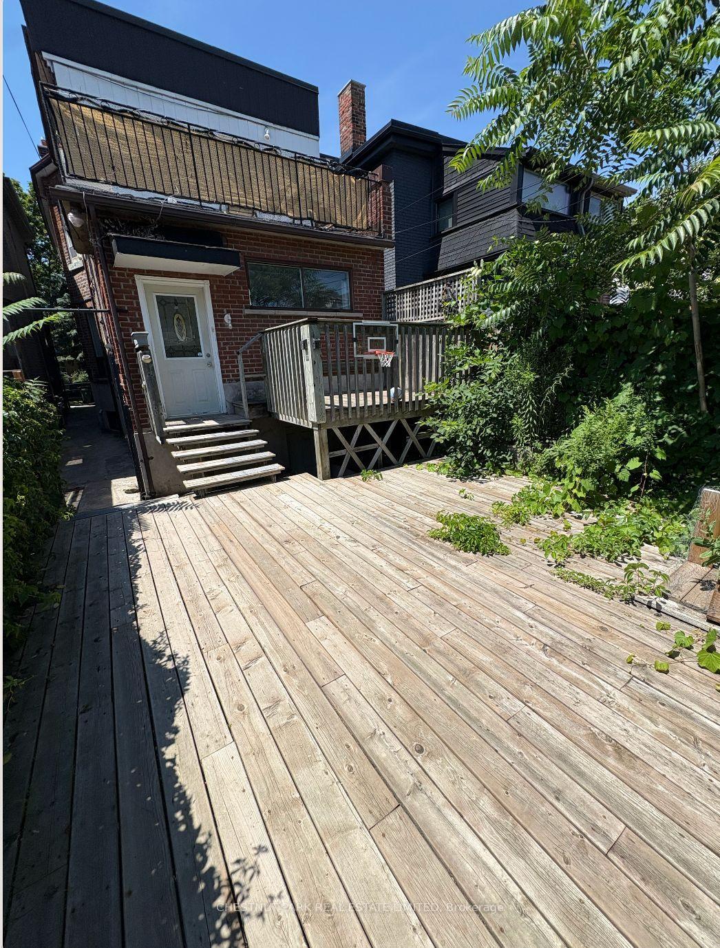 Photo 6 of Unit Main Floor, 435 Manning Avenue, Toronto, Palmerston-Little Italy — HOMEH
