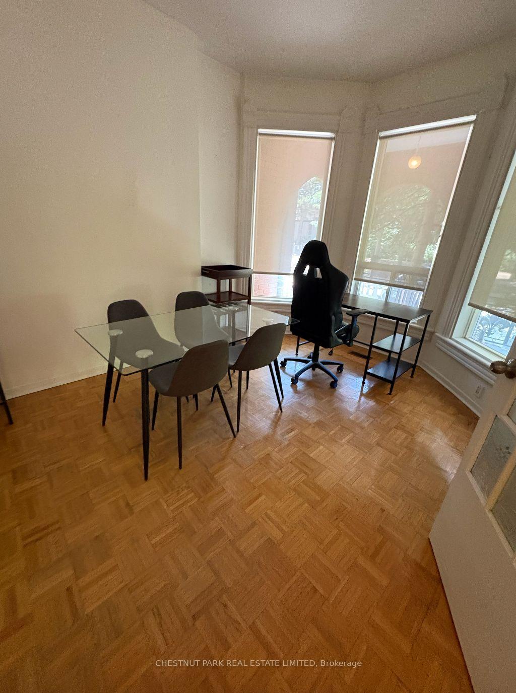 Photo 8 of Unit Main Floor, 435 Manning Avenue, Toronto, Palmerston-Little Italy — HOMEH