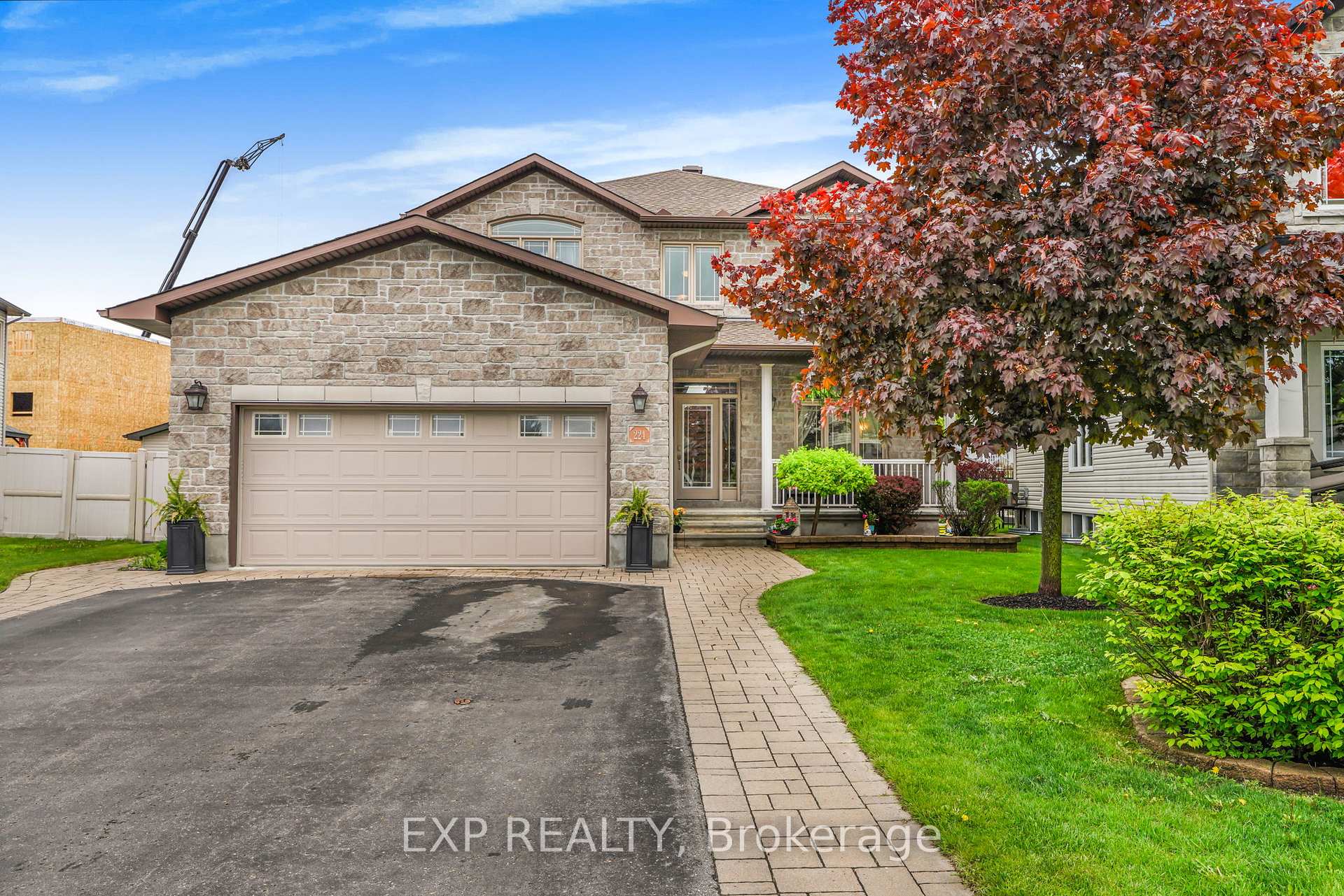 Photo of 224 Topaze Crescent