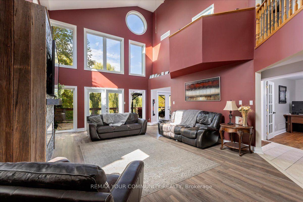 Photo 10 of 76 Riverglen Drive, Georgina, Keswick South — HOMEH