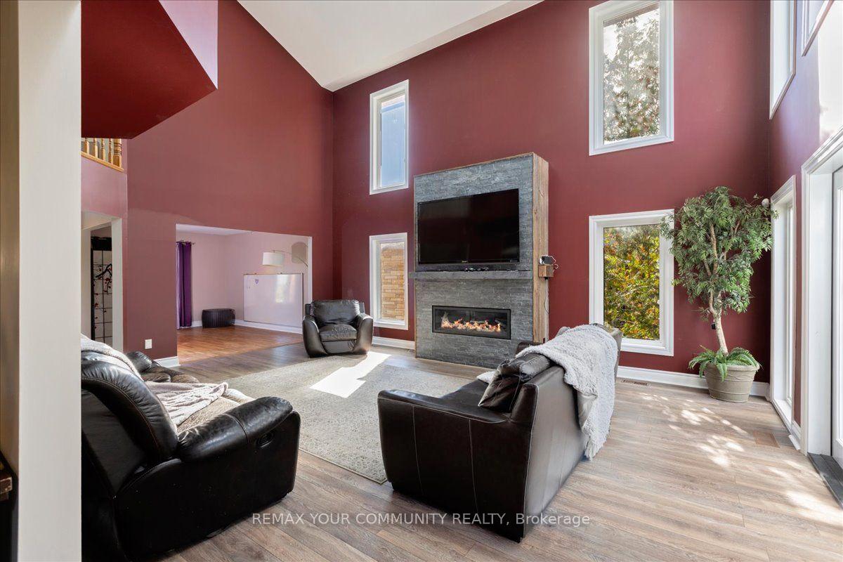 Photo 11 of 76 Riverglen Drive, Georgina, Keswick South — HOMEH