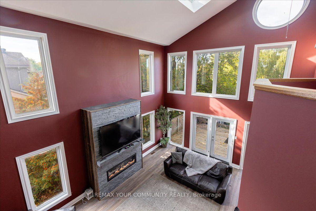 Photo 21 of 76 Riverglen Drive, Georgina, Keswick South — HOMEH