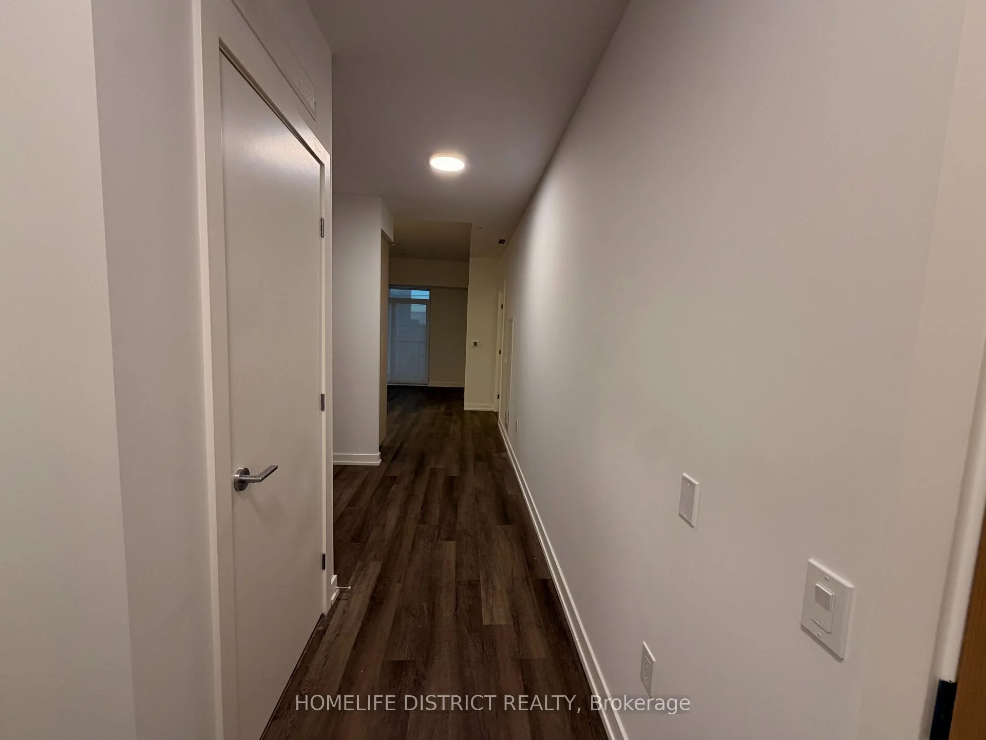 Photo 11 of Unit 515, 5 Meadowale Road E, Vaughan, Vaughan Corporate Centre — HOMEH