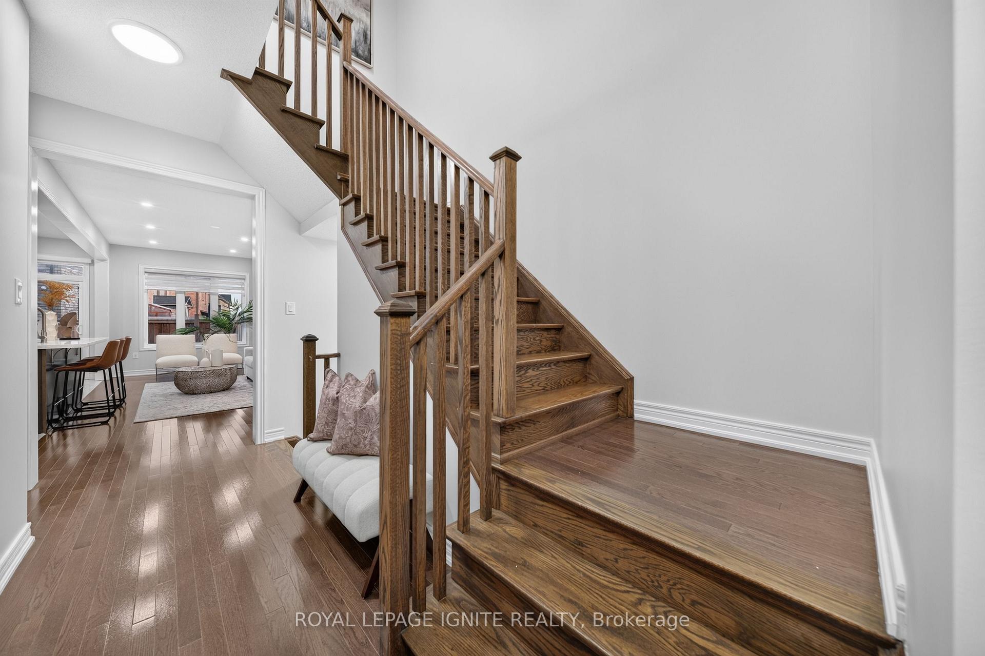 Photo 8 of 151 Adventura Road, Brampton, Northwest Brampton — HOMEH