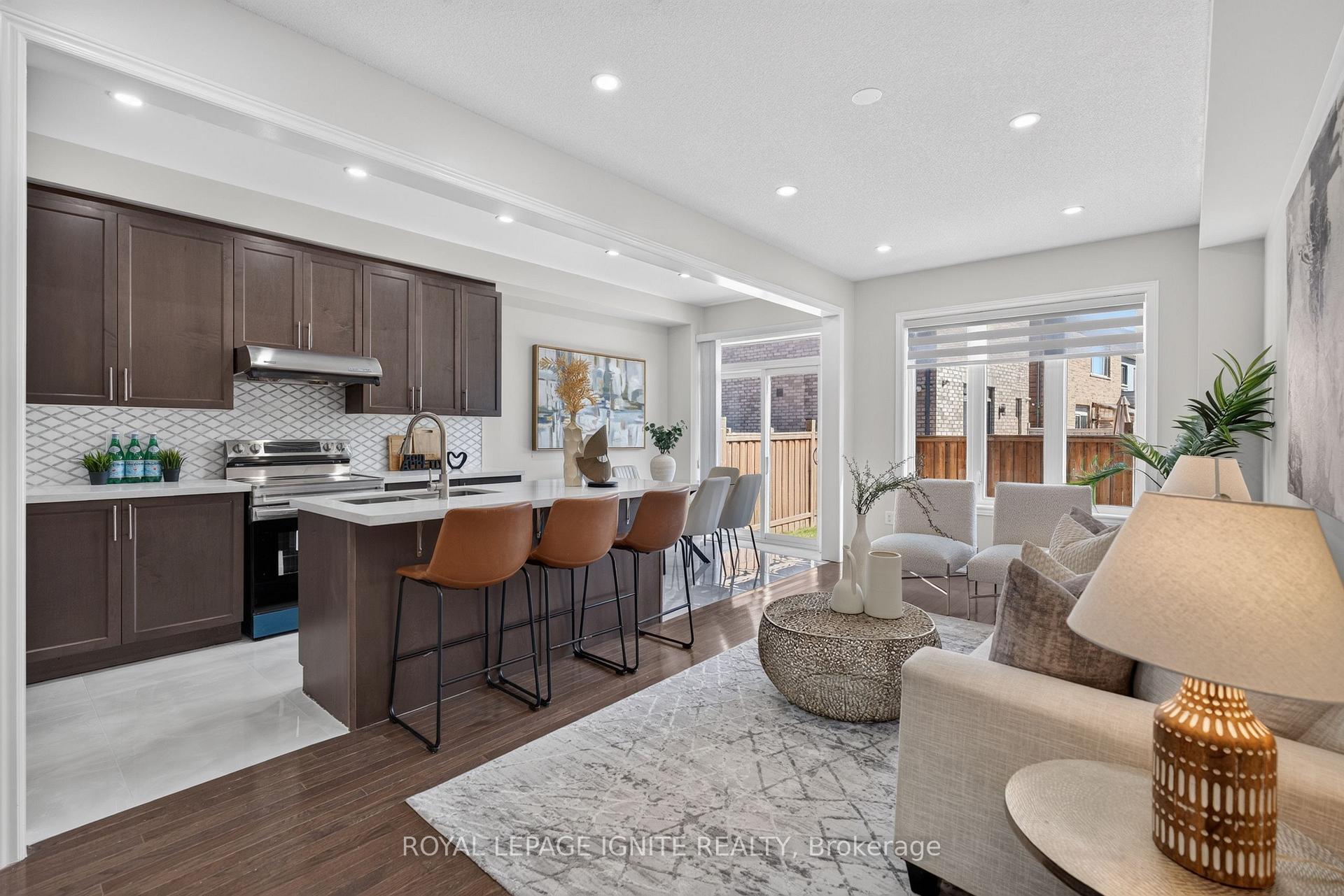 Photo 11 of 151 Adventura Road, Brampton, Northwest Brampton — HOMEH
