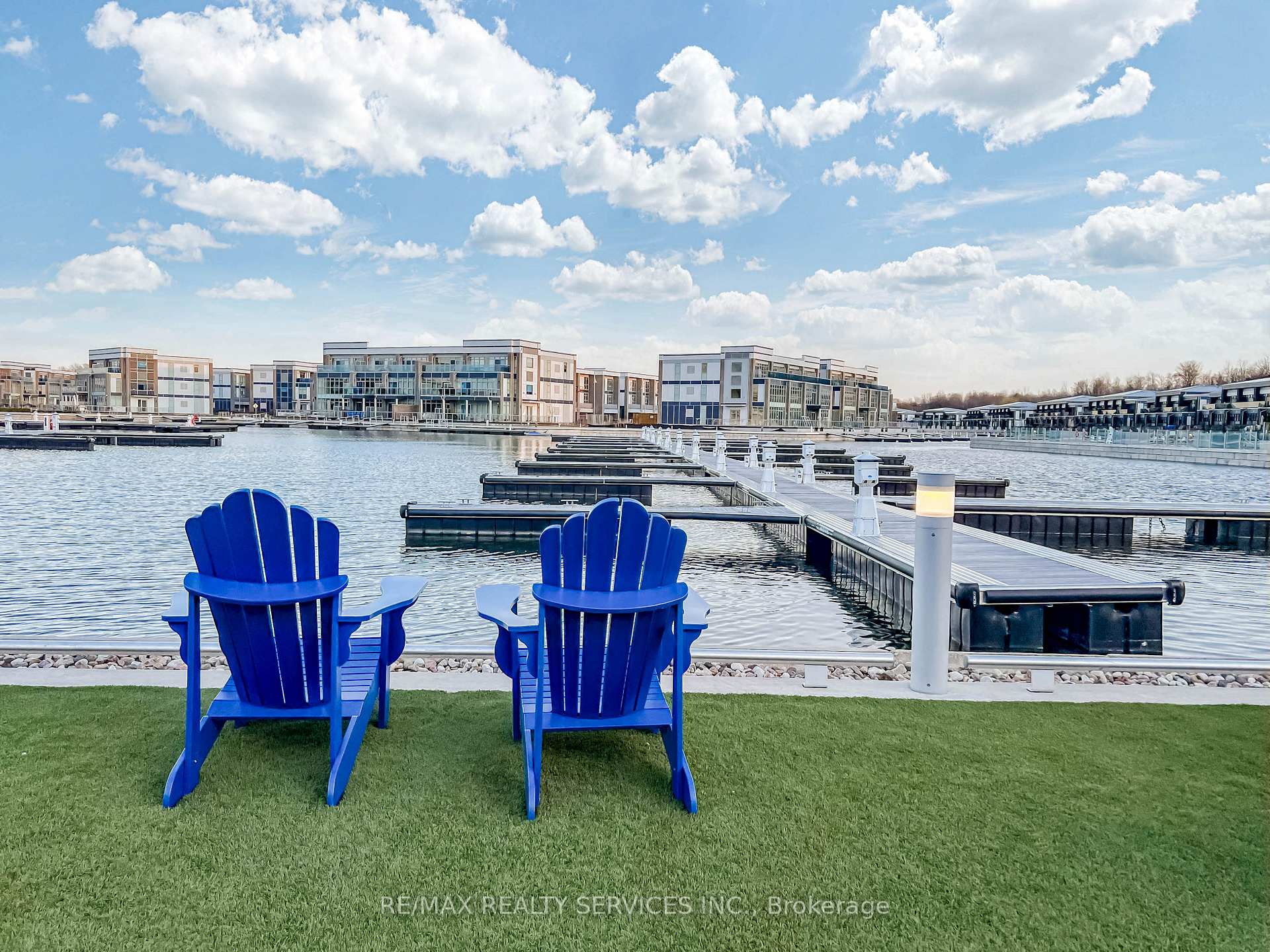 Photo of Unit 403, 415 Sea Ray Avenue