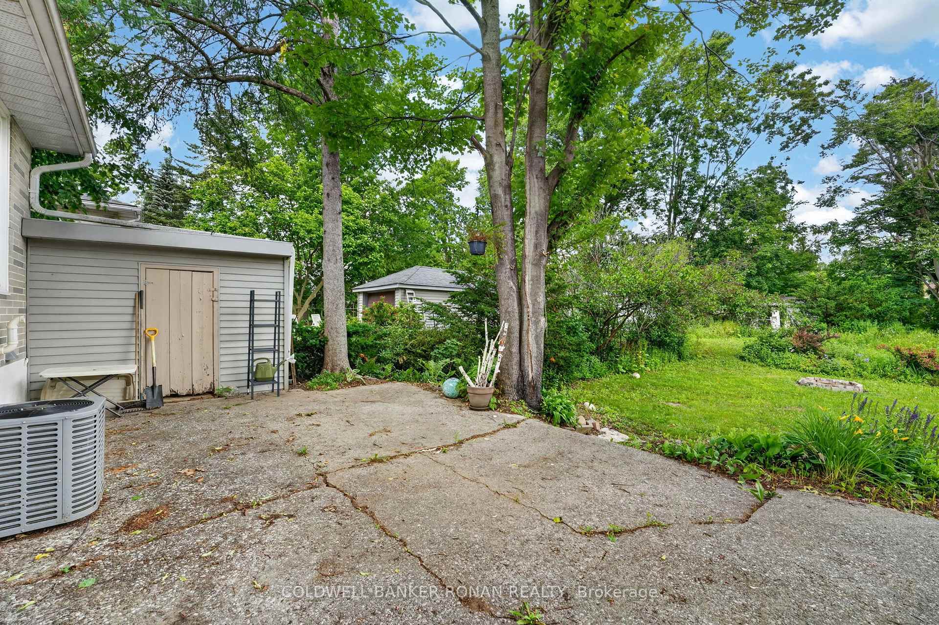 Photo 41 of 9 Vine Street, Barrie, Sunnidale — HOMEH