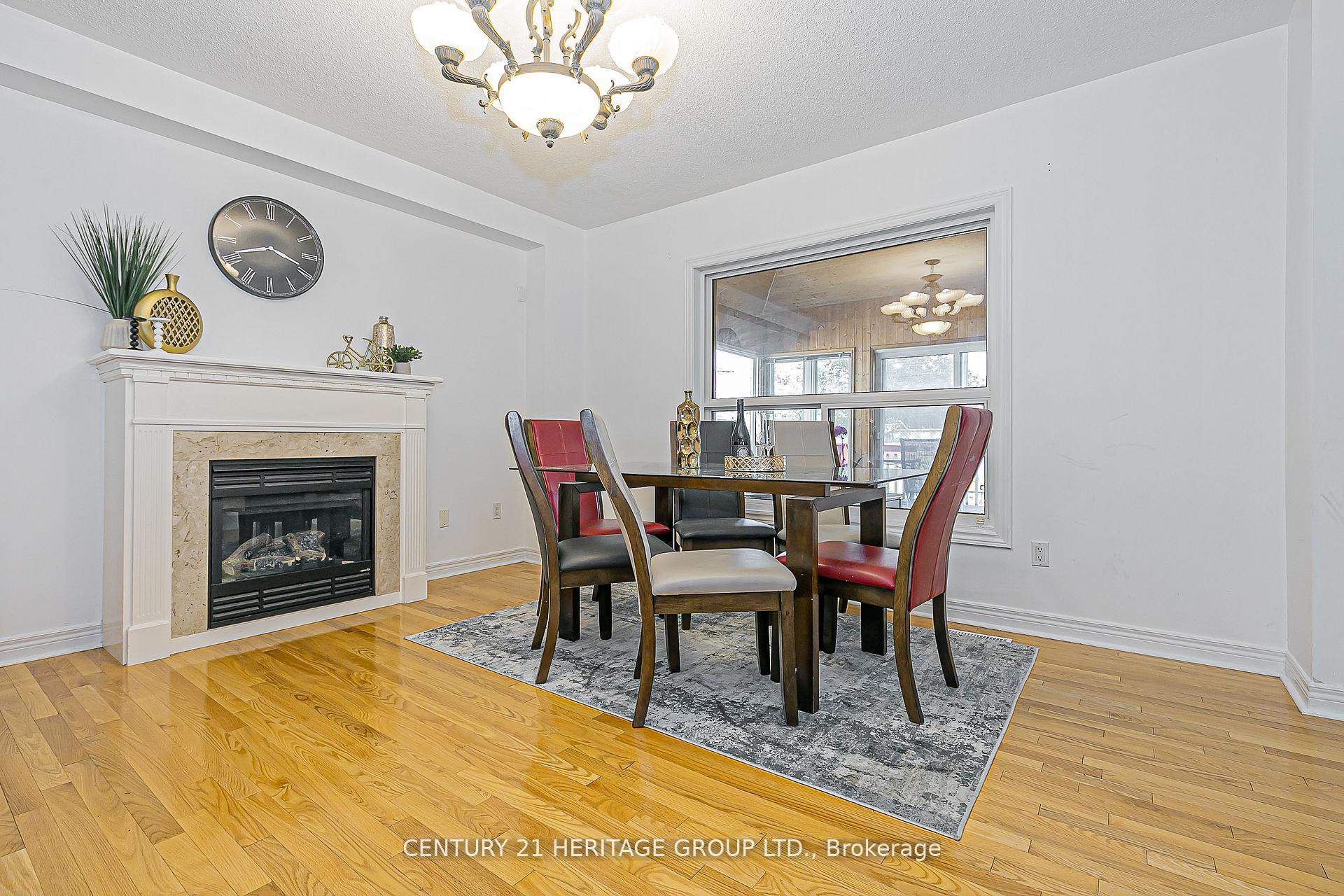 Photo 6 of 29 Eminence Road, Vaughan, Patterson — HOMEH