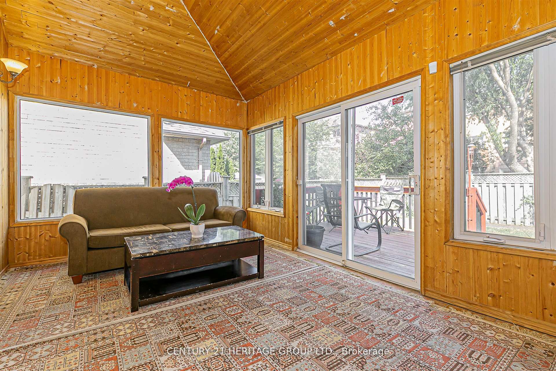 Photo 13 of 29 Eminence Road, Vaughan, Patterson — HOMEH