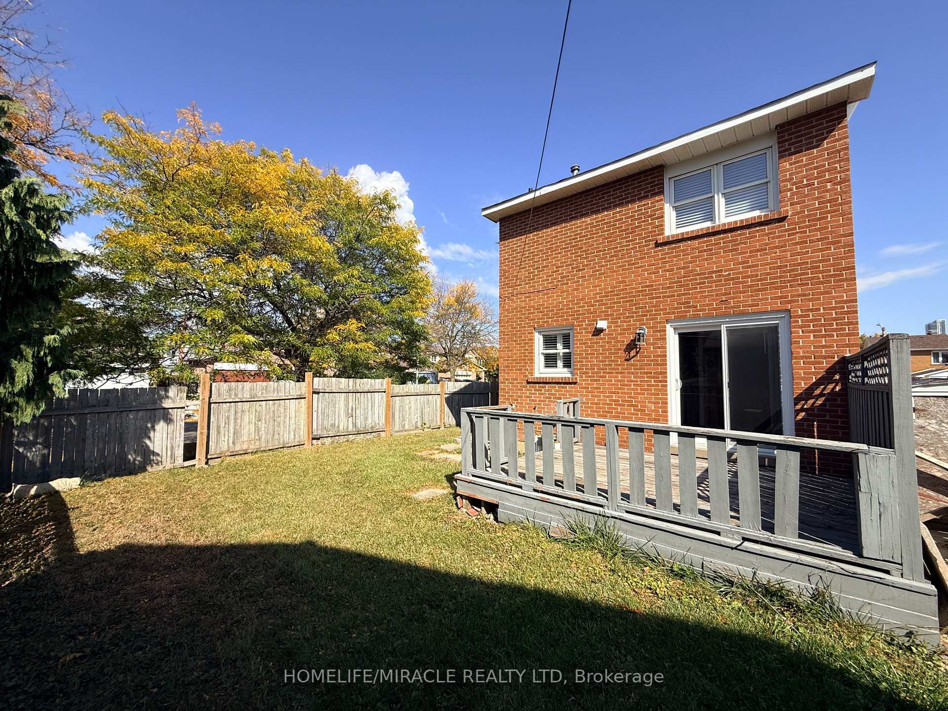Photo 27 of 1 Hudson Drive, Brampton, Fletcher's West — HOMEH