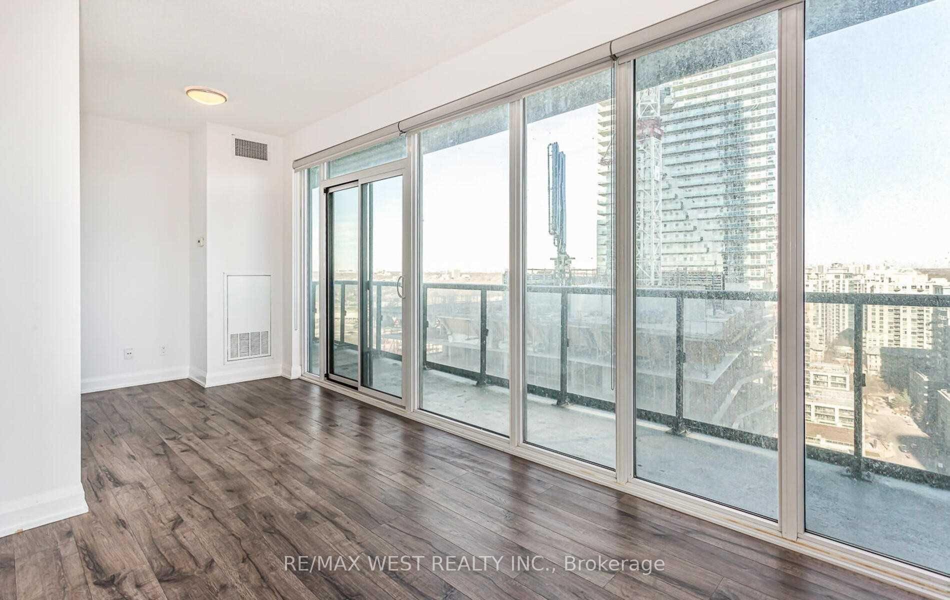 Photo 14 of Unit 1901, 56 Annie Craig Drive, Etobicoke, Mimico — HOMEH