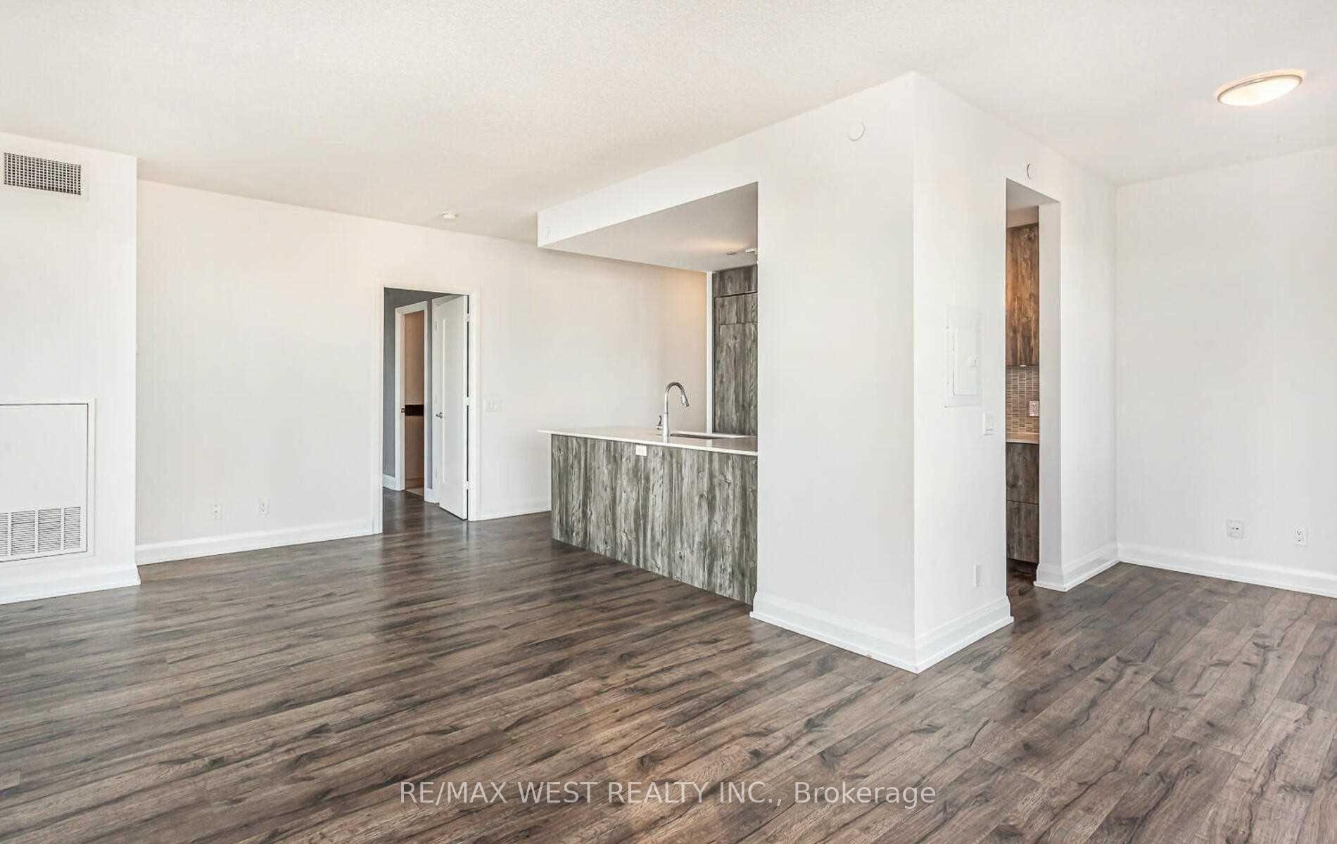 Photo 17 of Unit 1901, 56 Annie Craig Drive, Etobicoke, Mimico — HOMEH