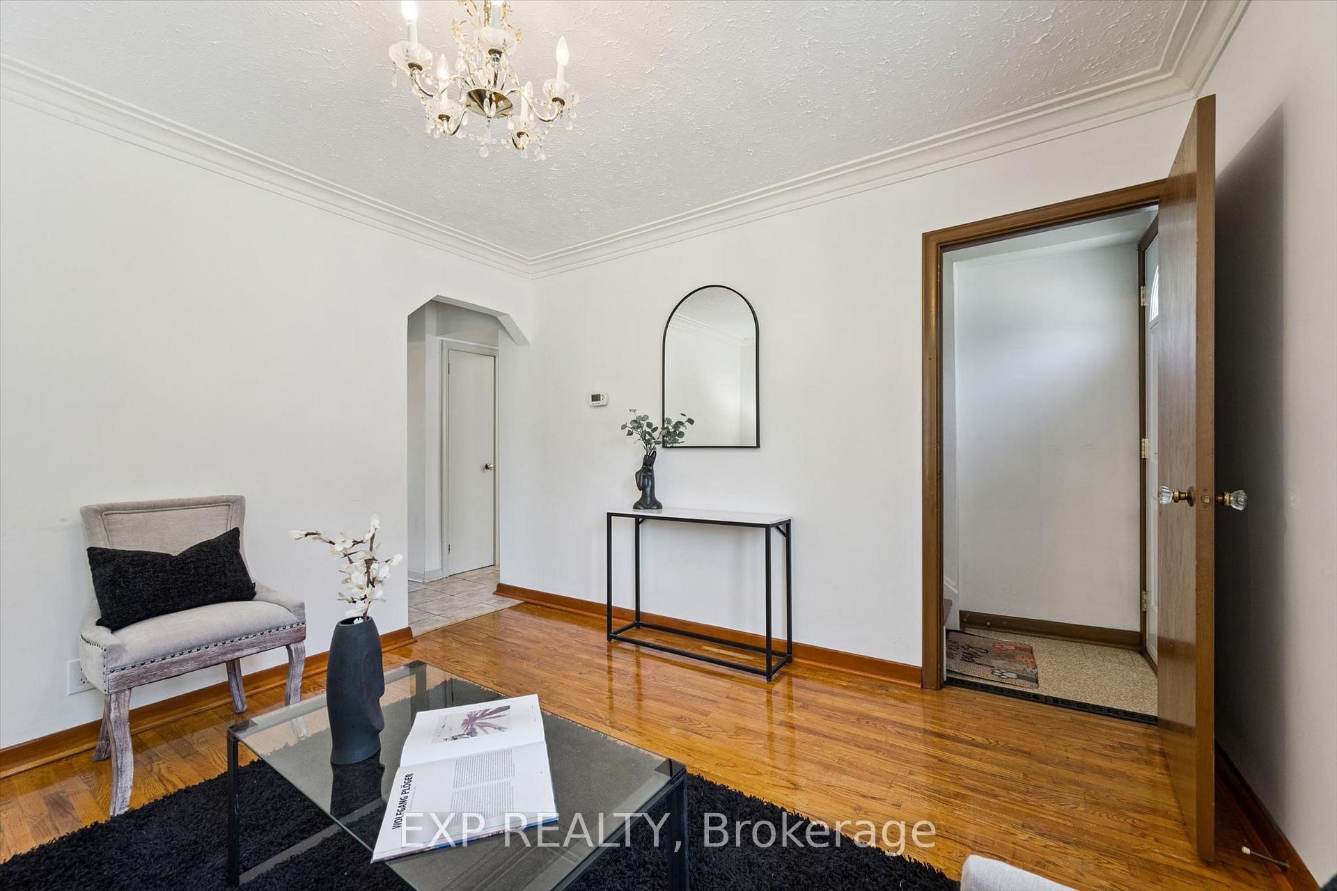Photo 6 of 191 Grove Street, Guelph, St. George's — HOMEH
