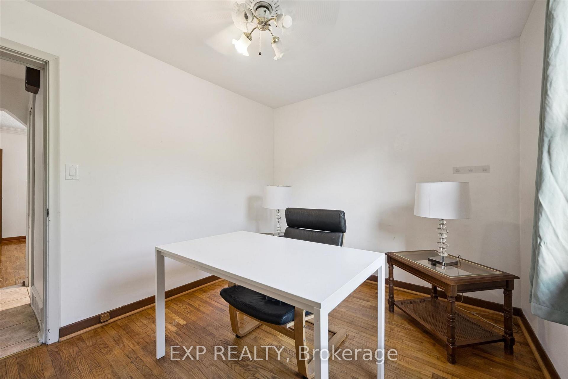 Photo 17 of 191 Grove Street, Guelph, St. George's — HOMEH