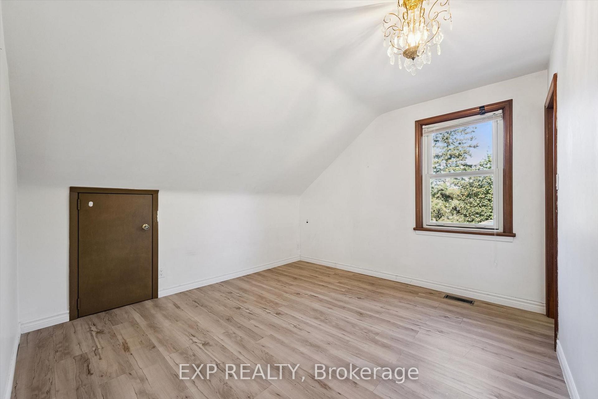 Photo 19 of 191 Grove Street, Guelph, St. George's — HOMEH