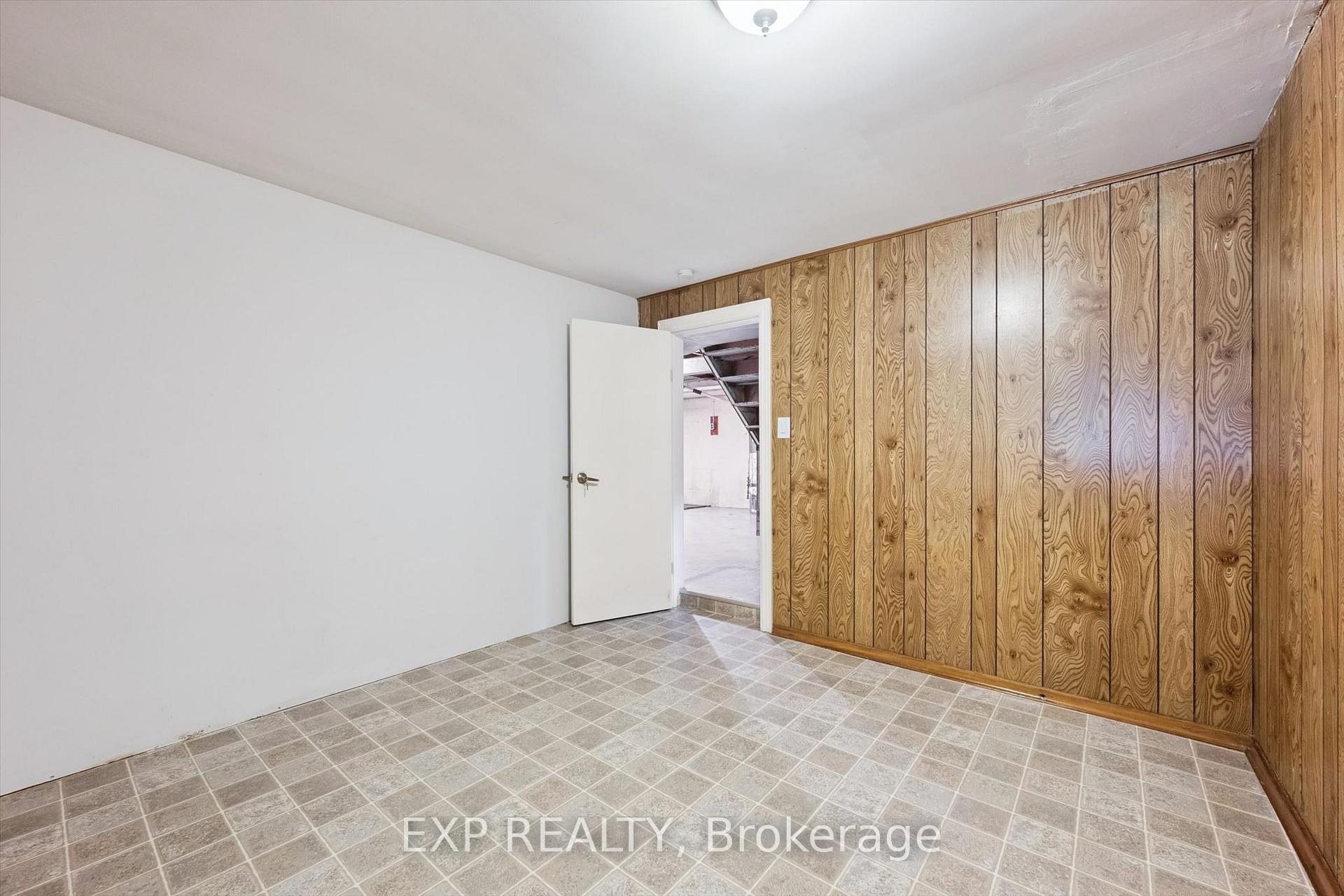Photo 31 of 191 Grove Street, Guelph, St. George's — HOMEH