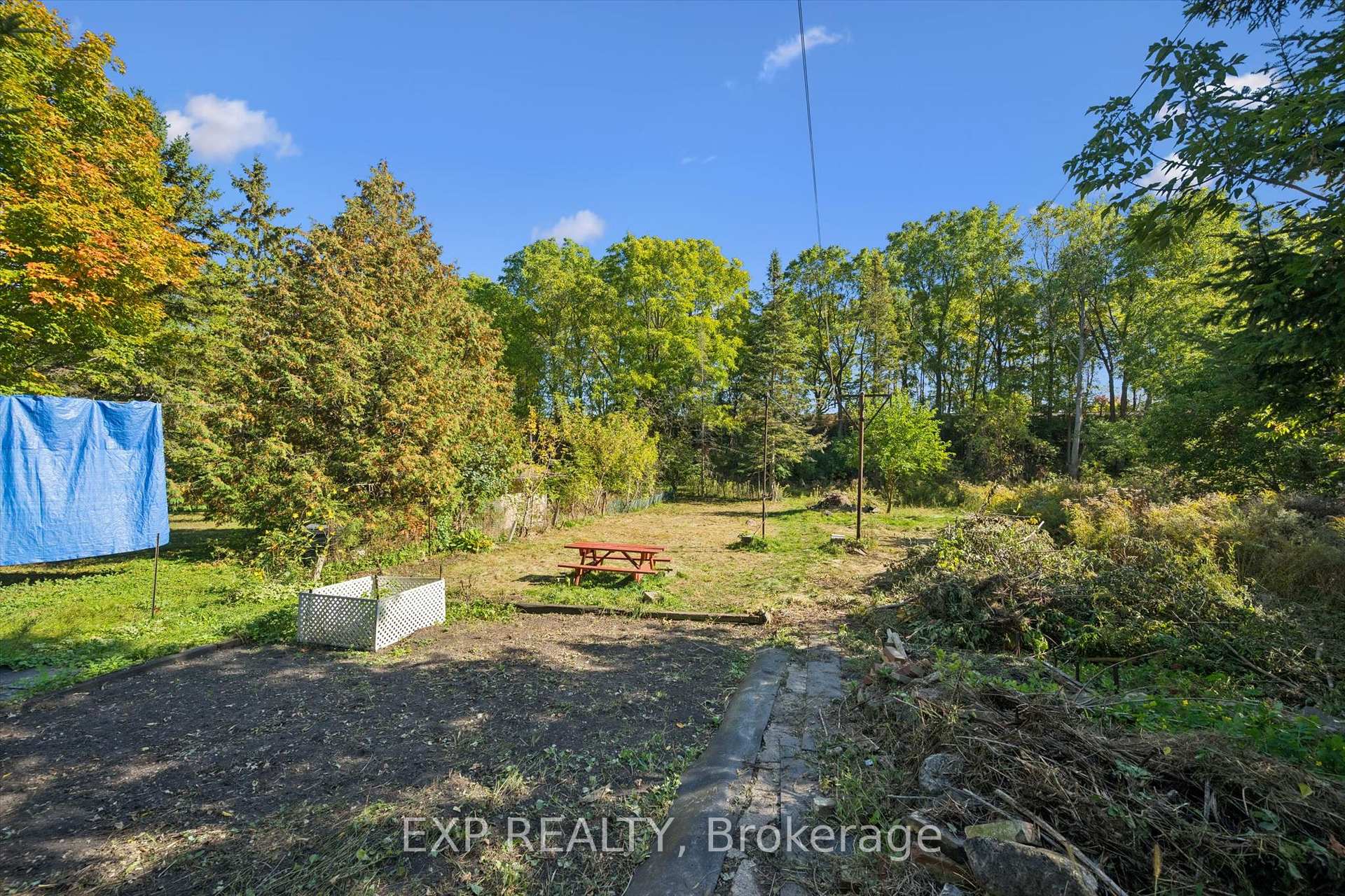 Photo 33 of 191 Grove Street, Guelph, St. George's — HOMEH