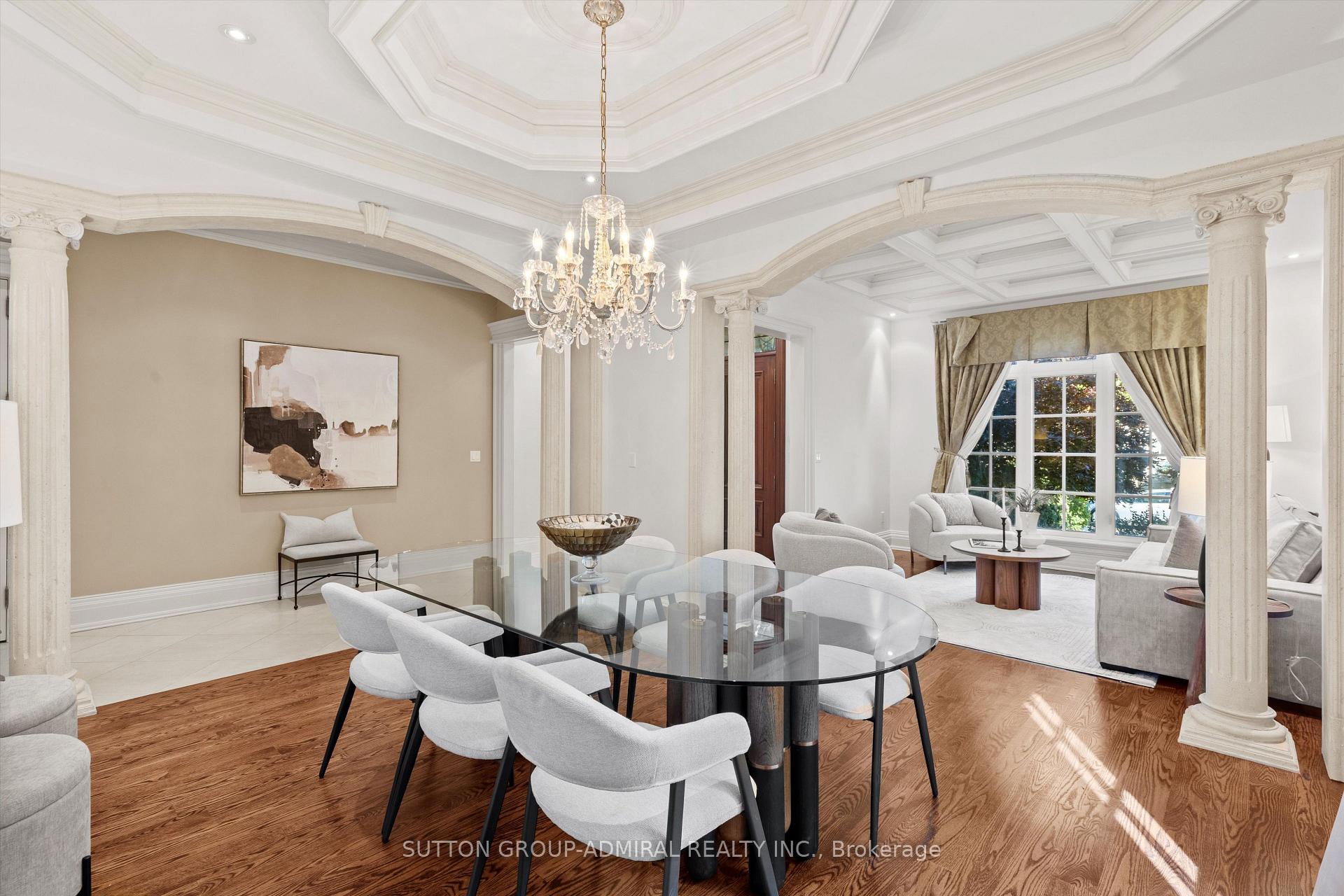 Photo 4 of 155 Cooks Mill Crescent, Vaughan, Patterson — HOMEH