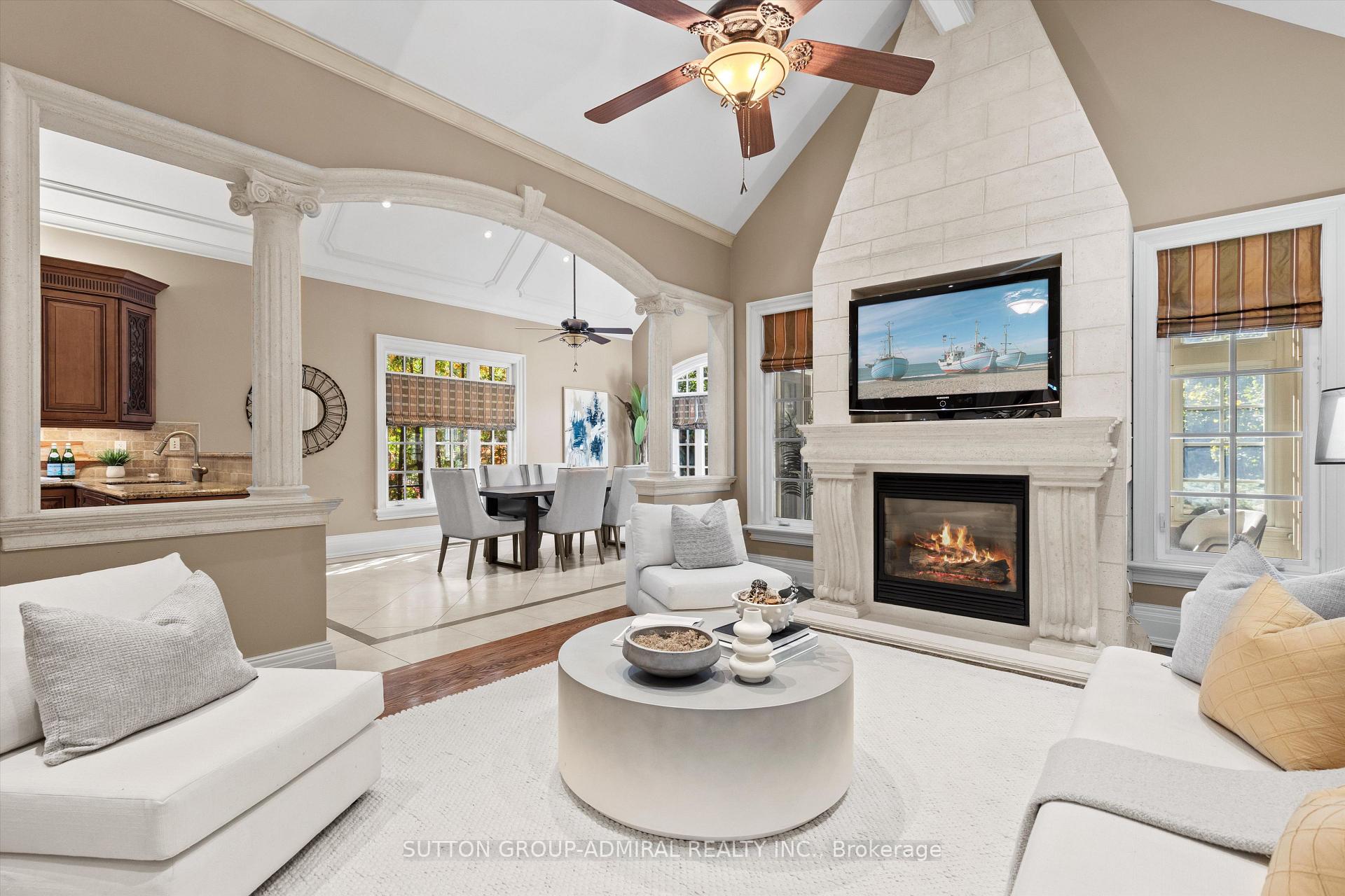 Photo 6 of 155 Cooks Mill Crescent, Vaughan, Patterson — HOMEH