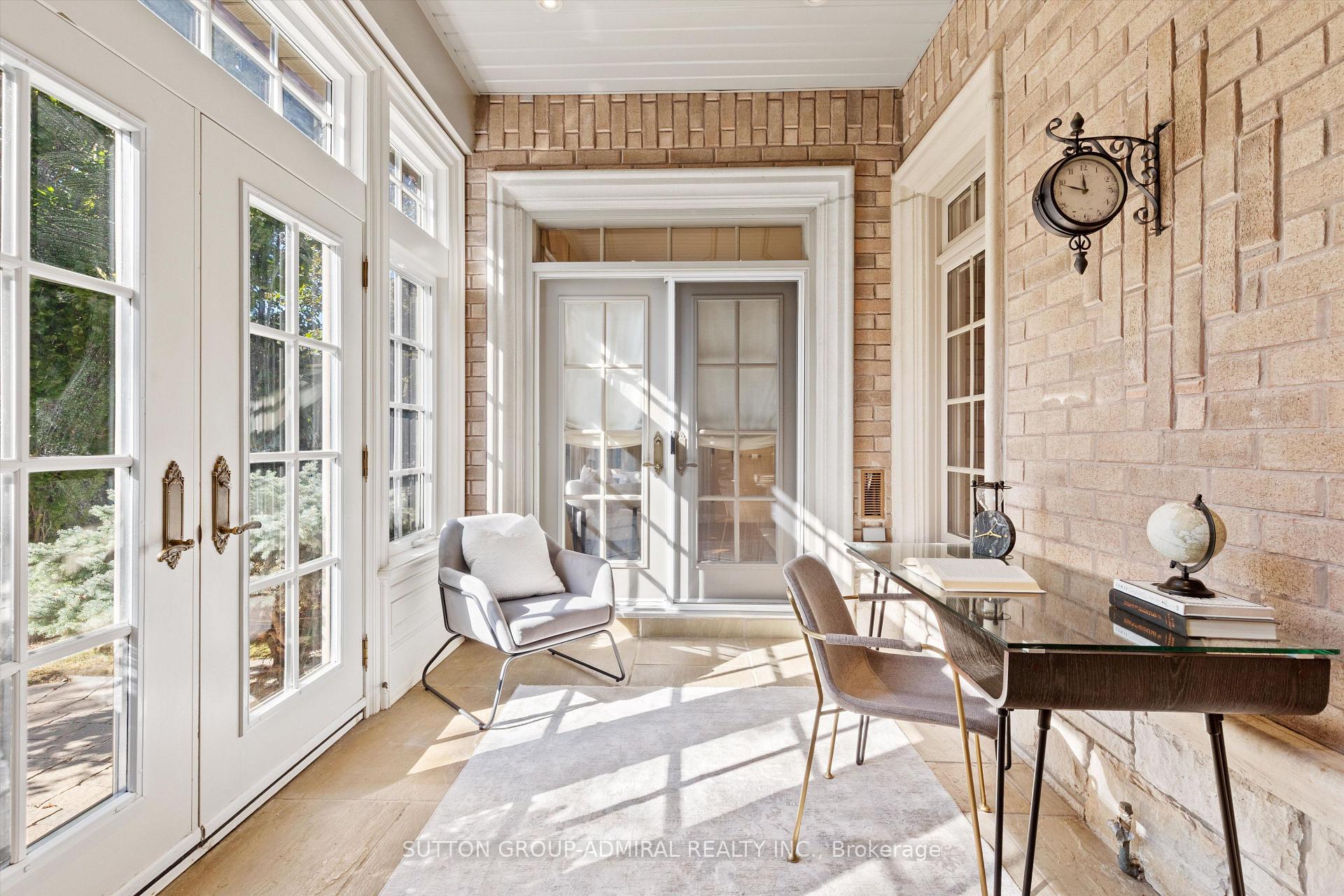 Photo 10 of 155 Cooks Mill Crescent, Vaughan, Patterson — HOMEH