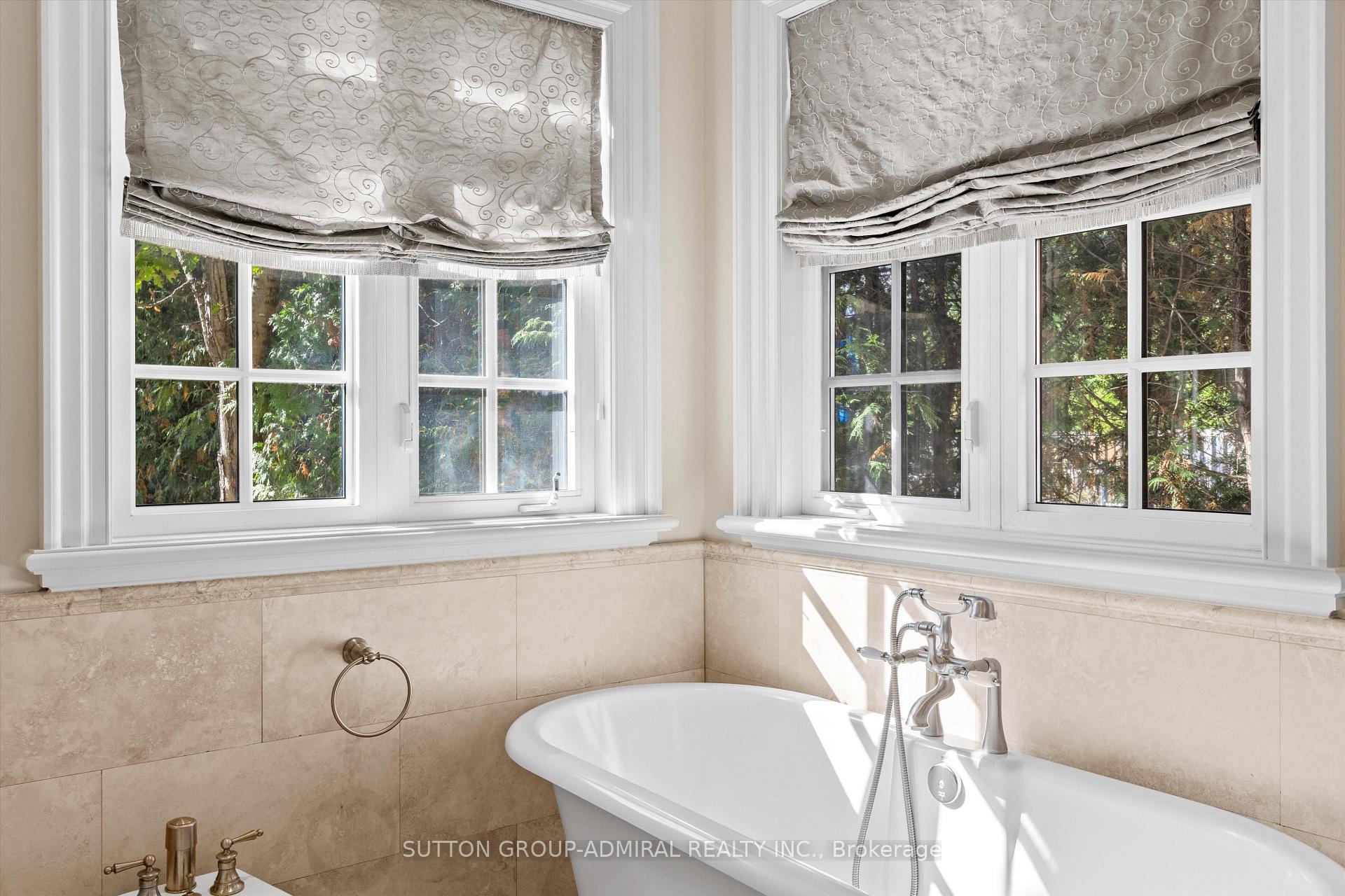 Photo 16 of 155 Cooks Mill Crescent, Vaughan, Patterson — HOMEH
