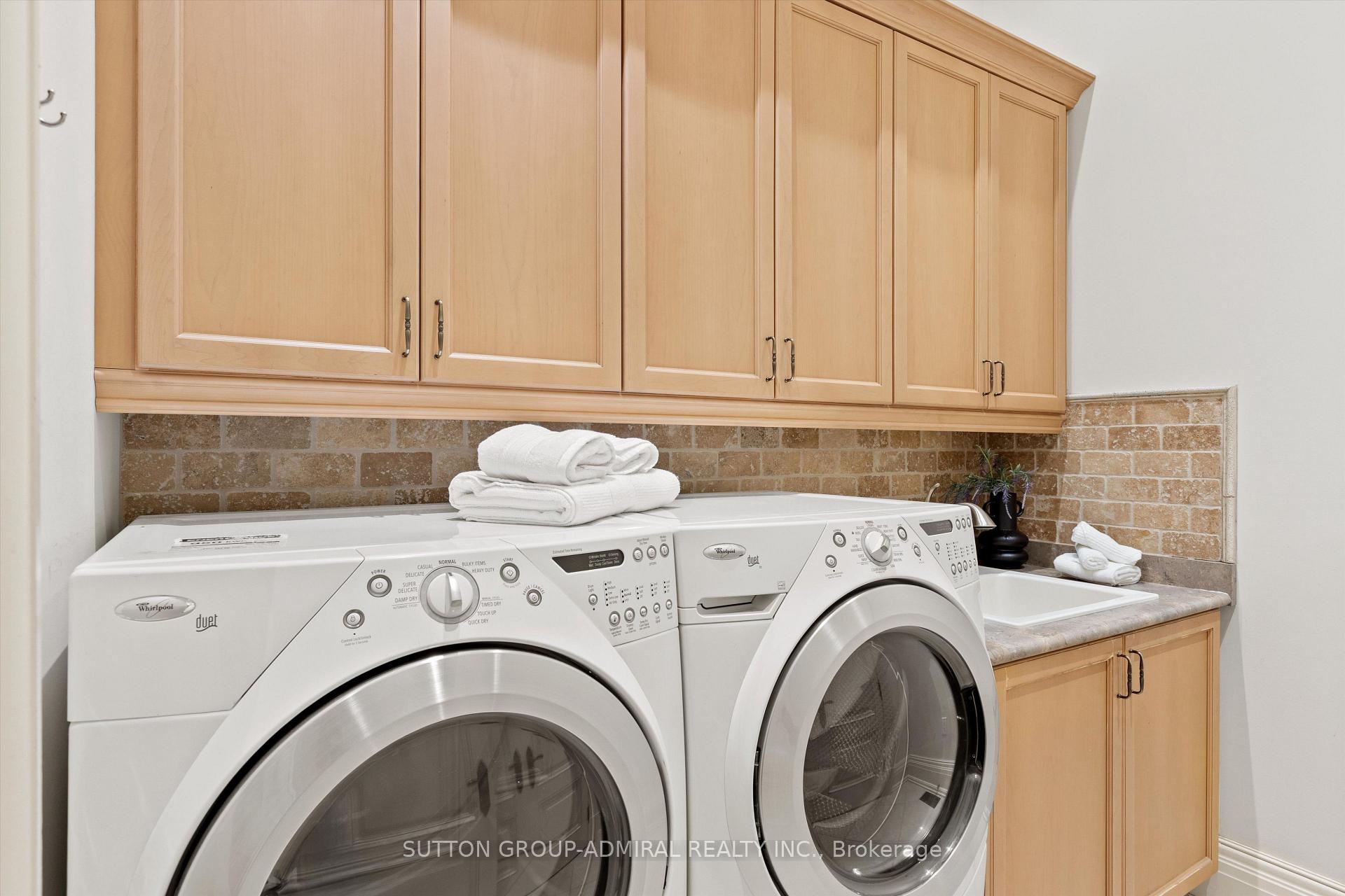 Photo 22 of 155 Cooks Mill Crescent, Vaughan, Patterson — HOMEH