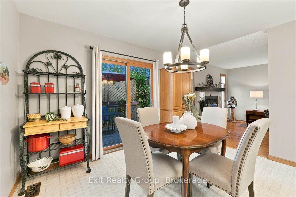 Photo 13 of 27 Dungannon Drive, Belleville, Belleville Ward — HOMEH
