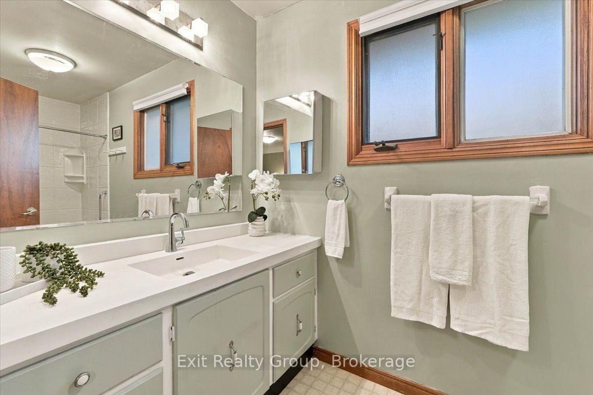 Photo 22 of 27 Dungannon Drive, Belleville, Belleville Ward — HOMEH