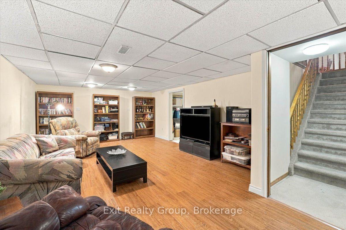 Photo 25 of 27 Dungannon Drive, Belleville, Belleville Ward — HOMEH